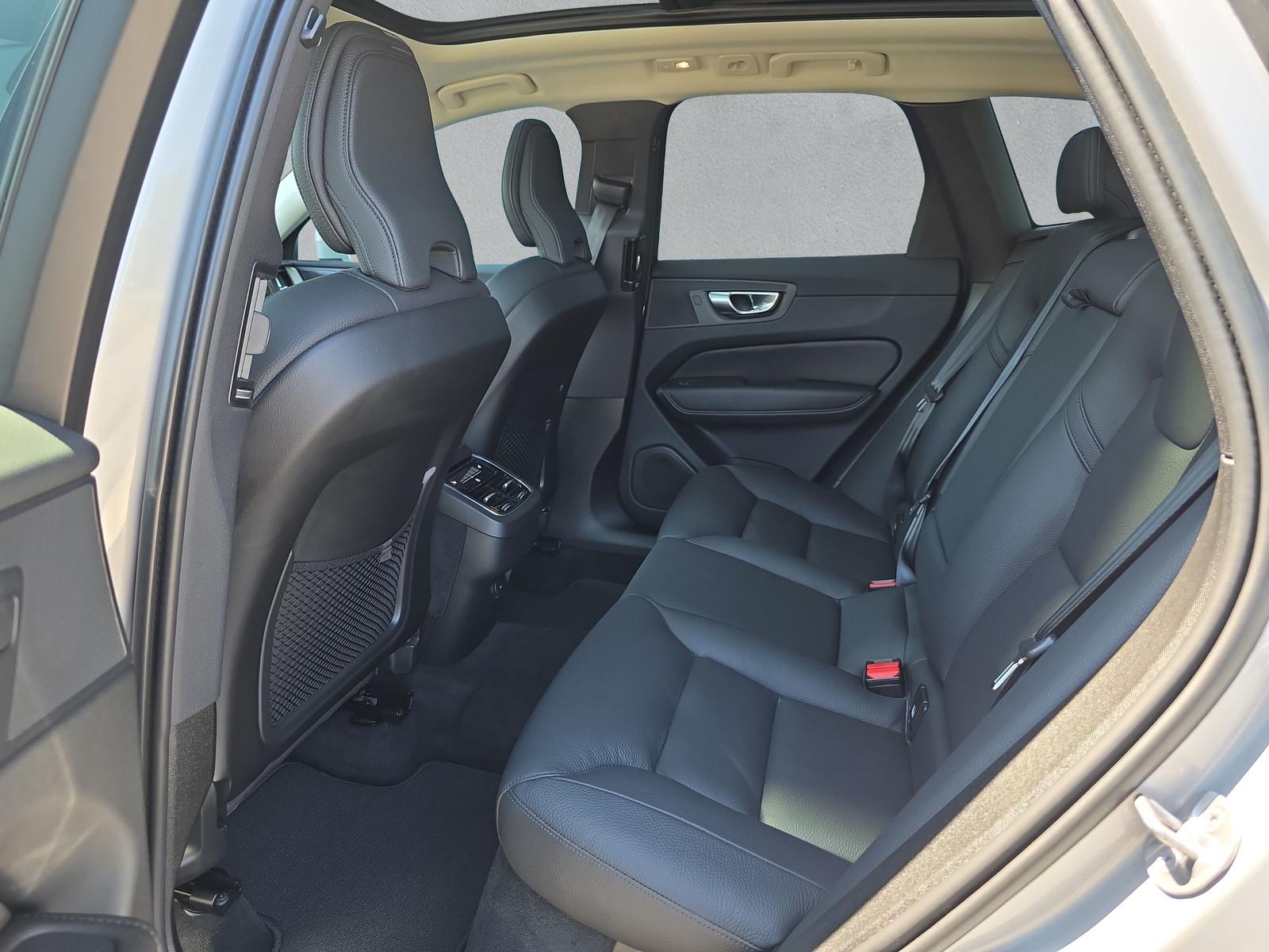 VOLVO XC60 2.0 B5 MH Ultimate Bright AWD (CH)-image-15