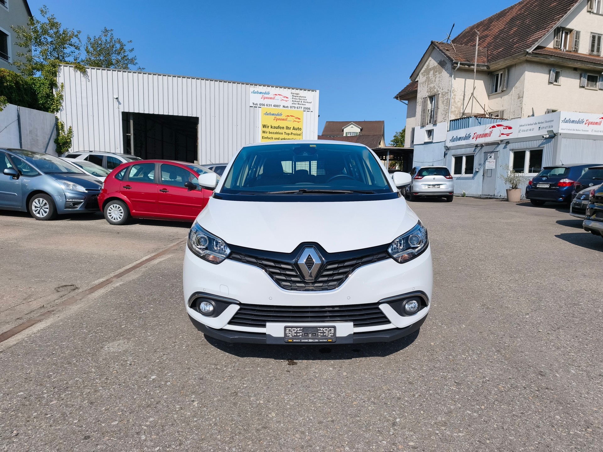 RENAULT GRAND SCENIC