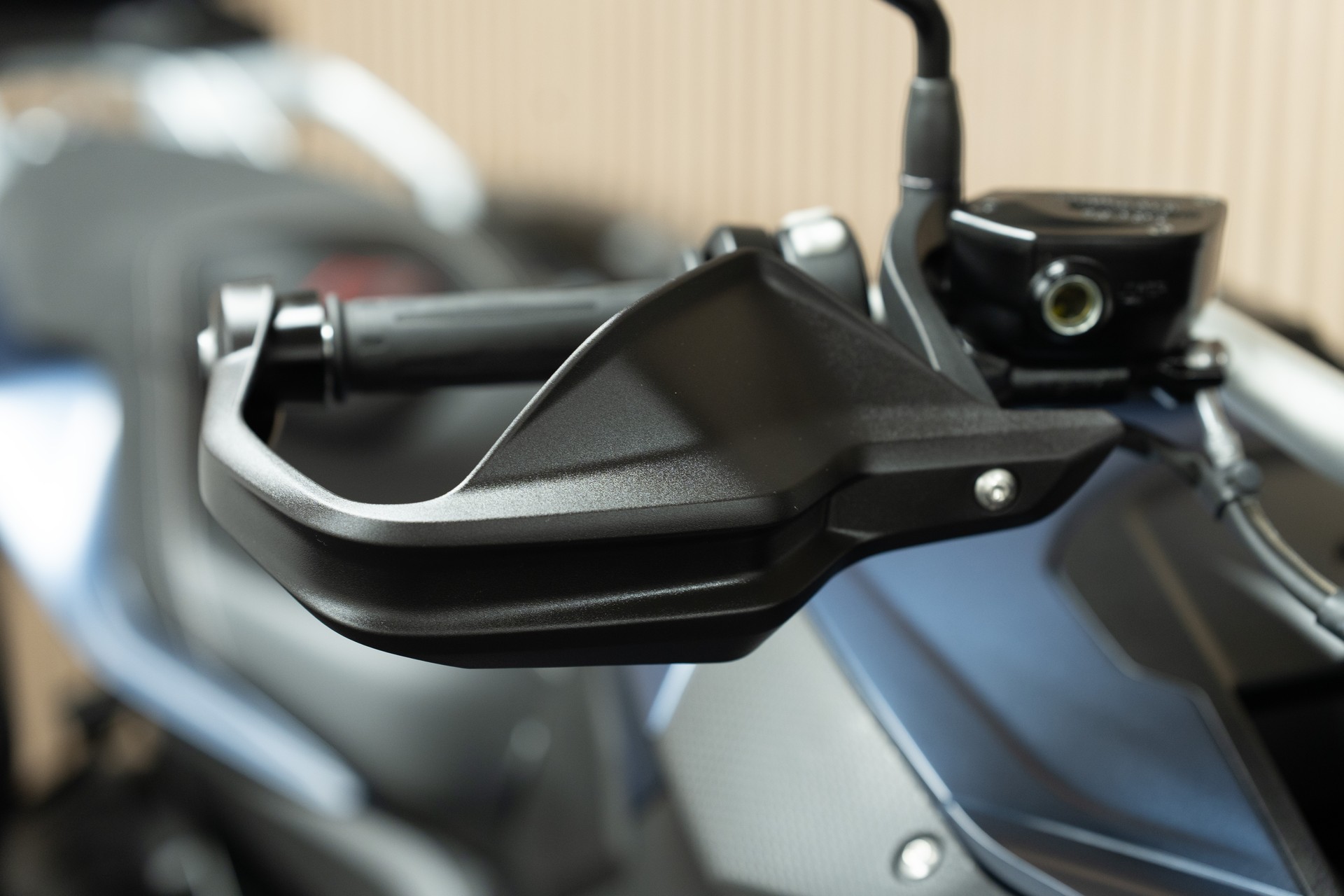 BMW S 1000 XR-image-8