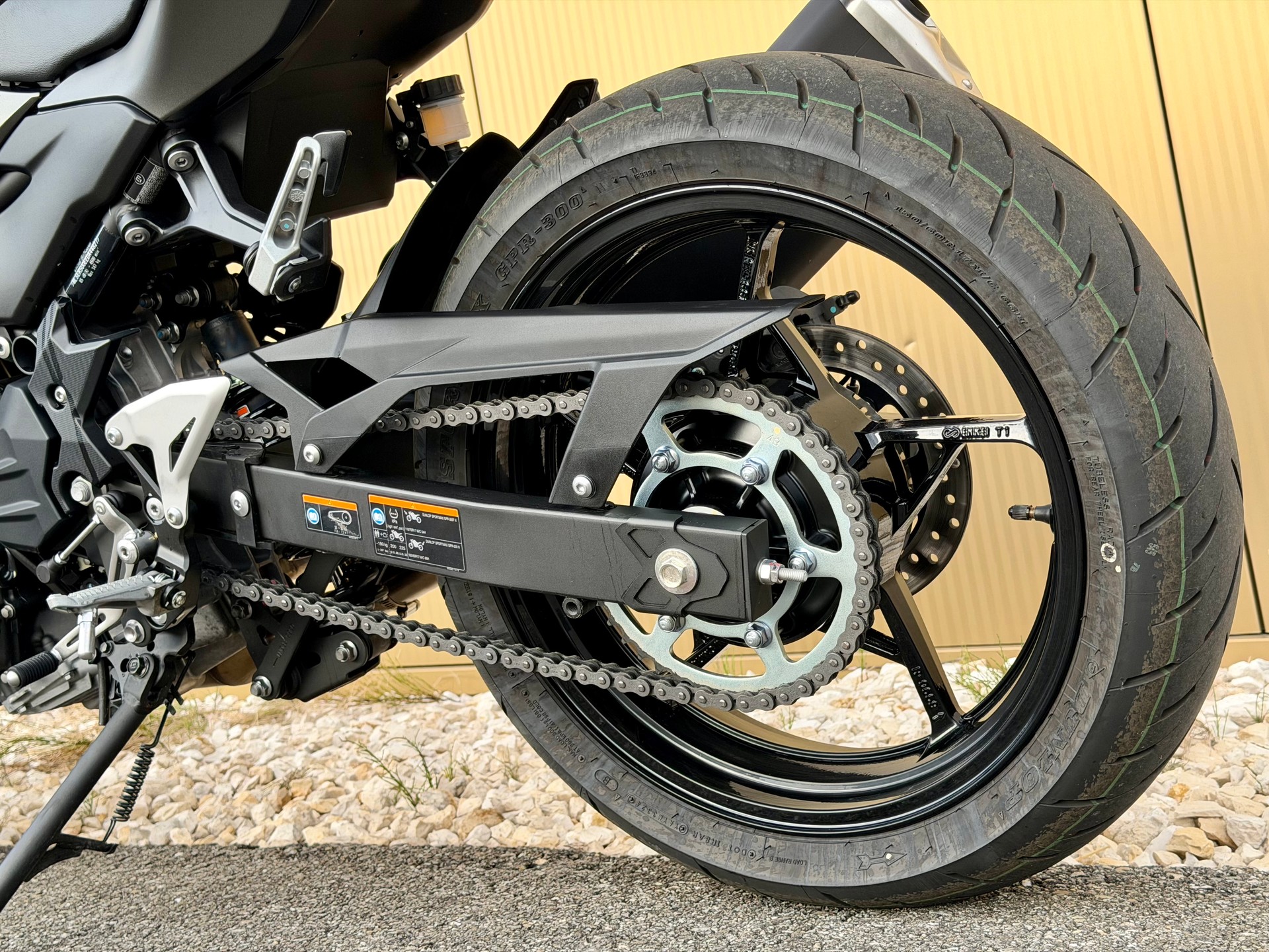 KAWASAKI Z 500-image-13