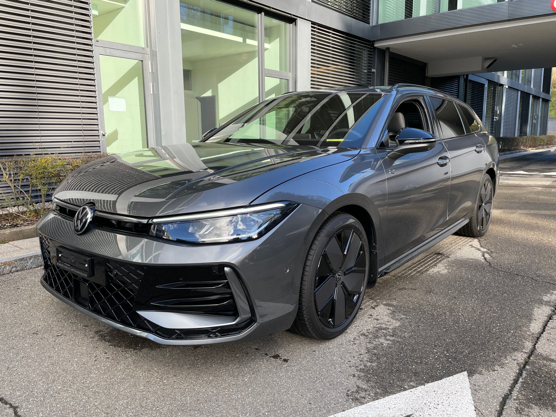 VW Passat Variant 1.5e TSI R-Line DSG