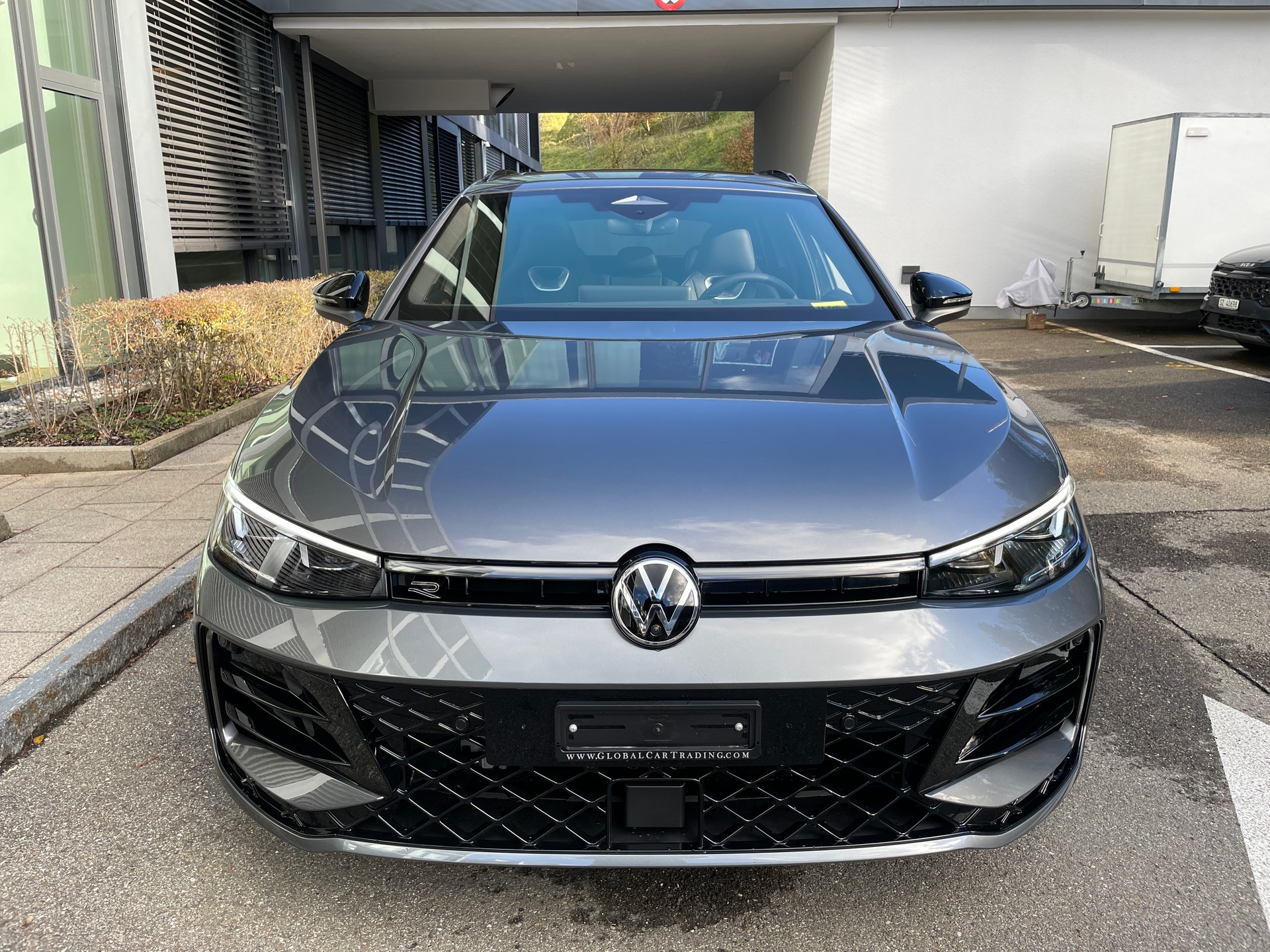 VW Passat Variant 1.5e TSI R-Line DSG-showroom-element-1