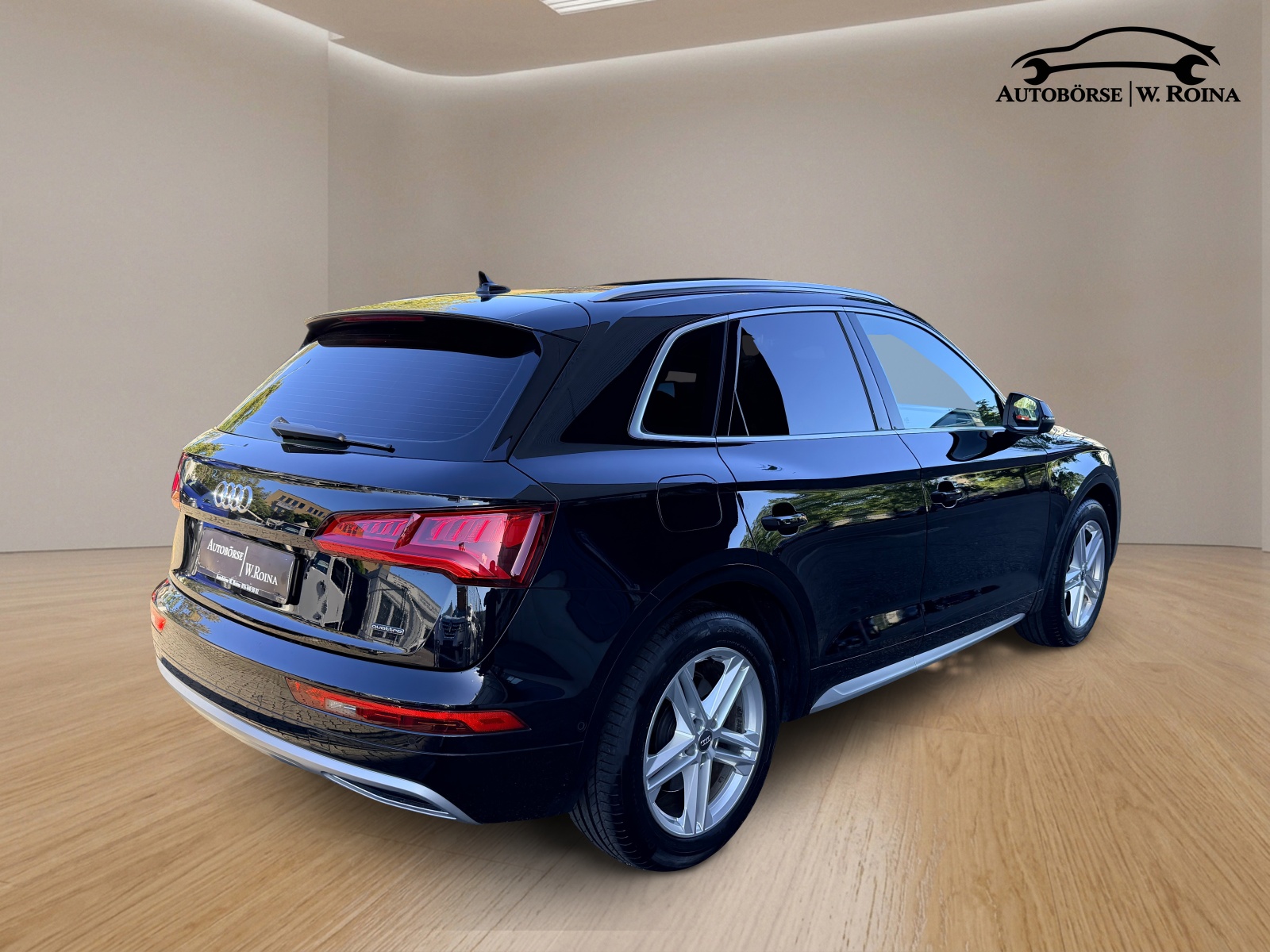 AUDI Q5 45 TFSI sport quattro S-tronic-showroom-element-2