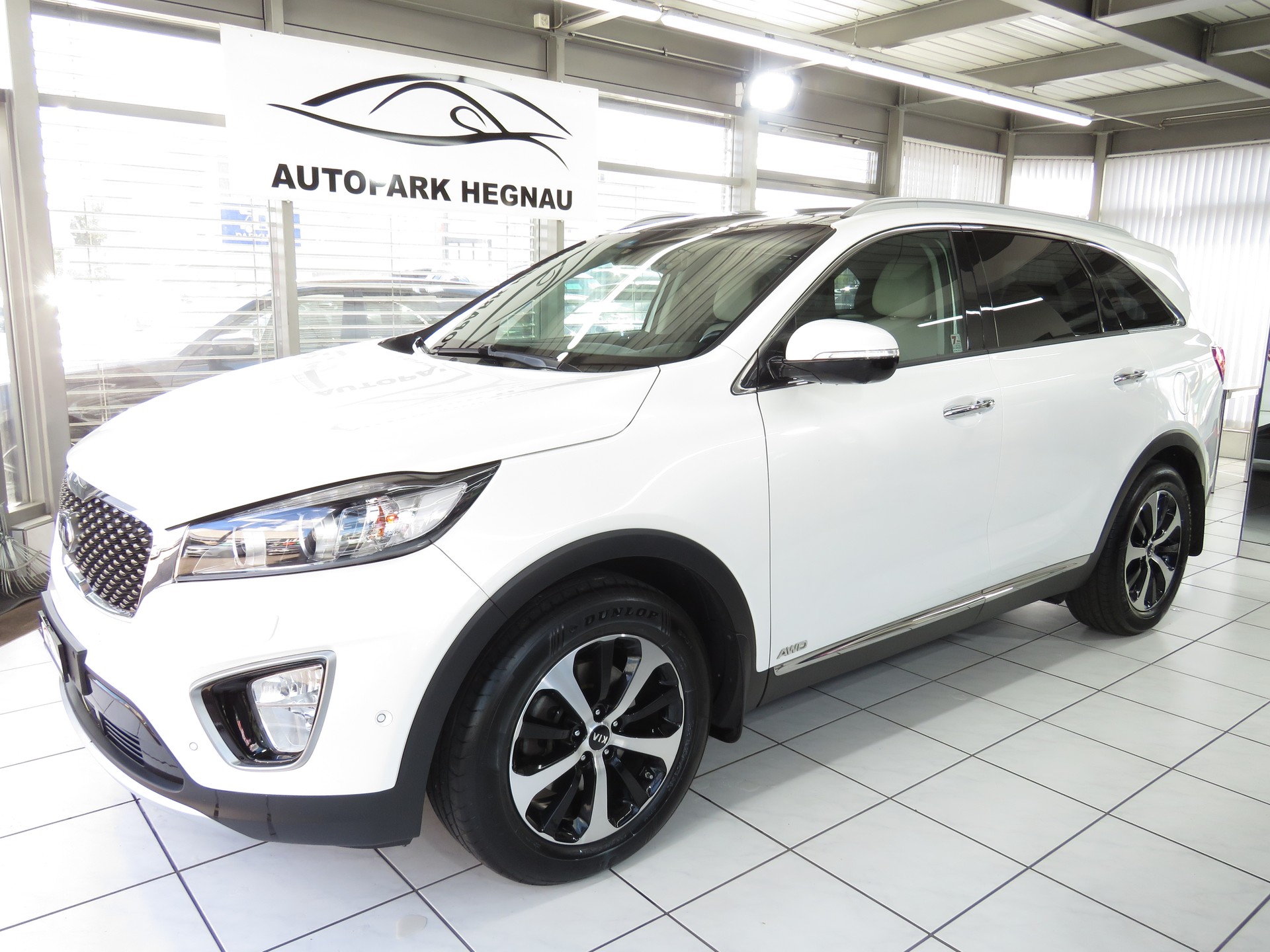 KIA Sorento 2.2 CRDI Style Automat 4WD (ab Platz, Fixpreis)