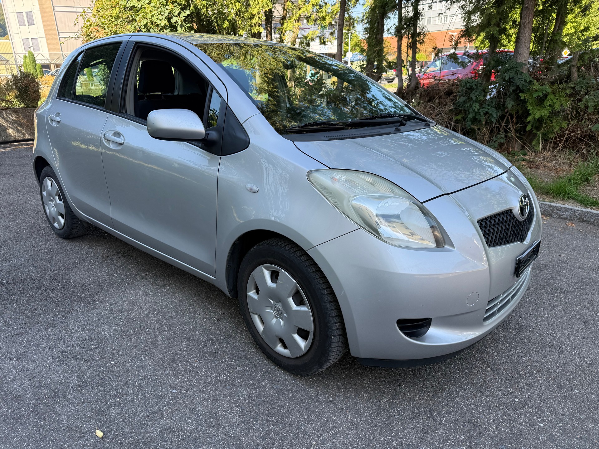 TOYOTA Yaris 1.3 Linea Luna