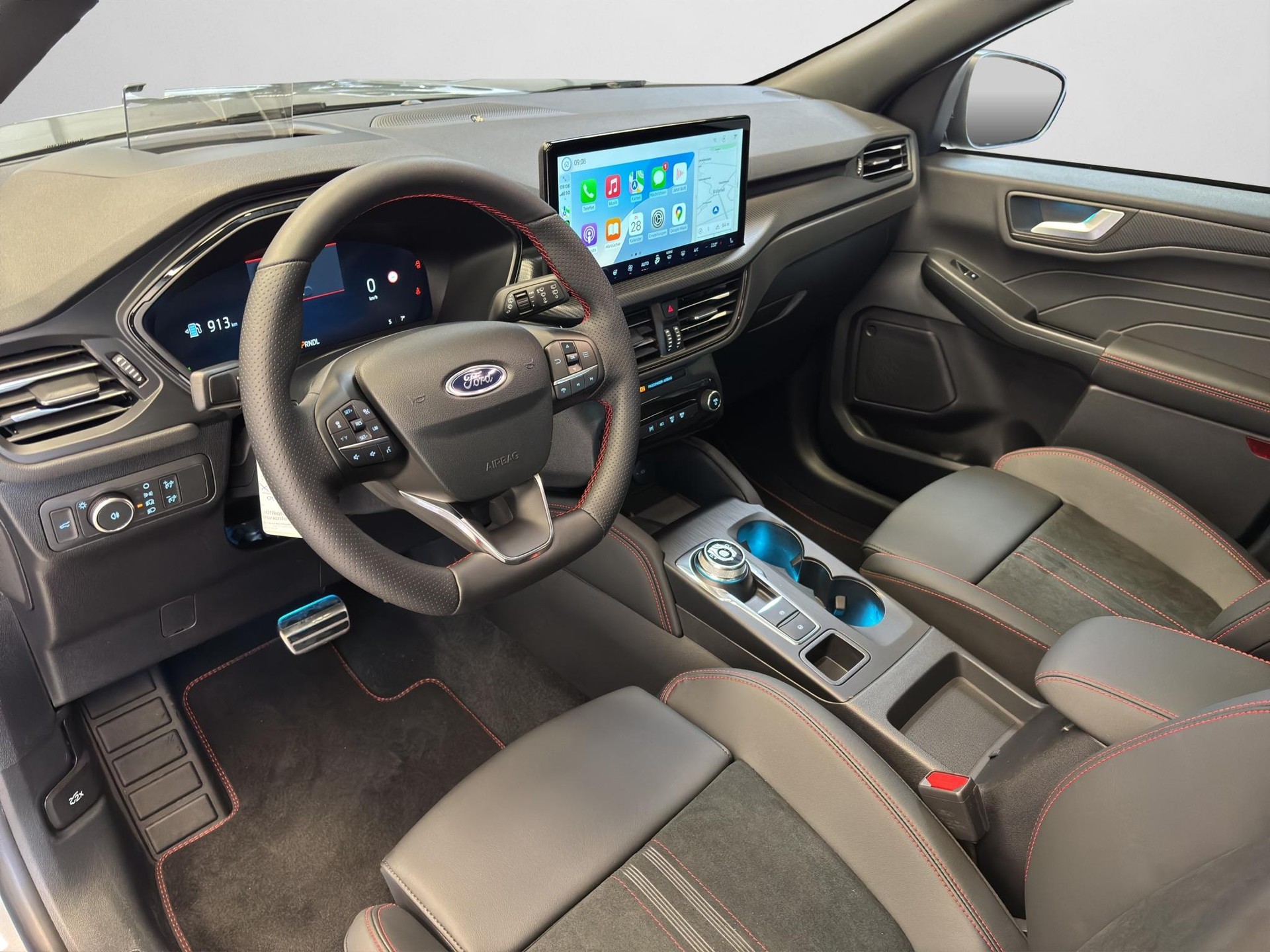 FORD Kuga 2.5 Hybrid ST-Line X 4x4-image-11