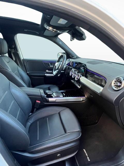 MERCEDES-BENZ GLB 220 d 4MATIC AMG Line-image-9