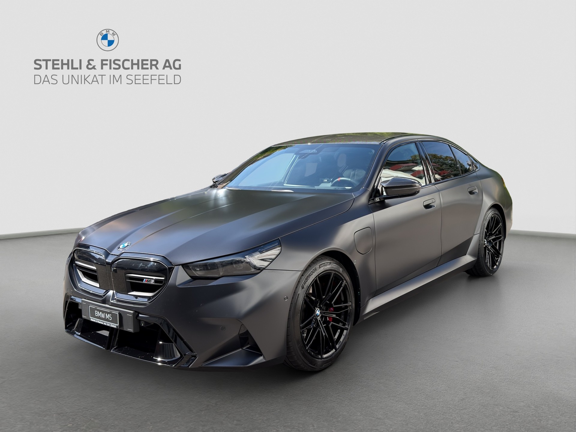 BMW M5 xDrive