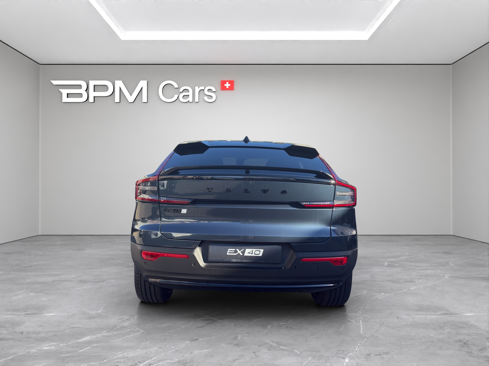 VOLVO EC40 Twin Performance Black Edition AWD-showroom-element-2