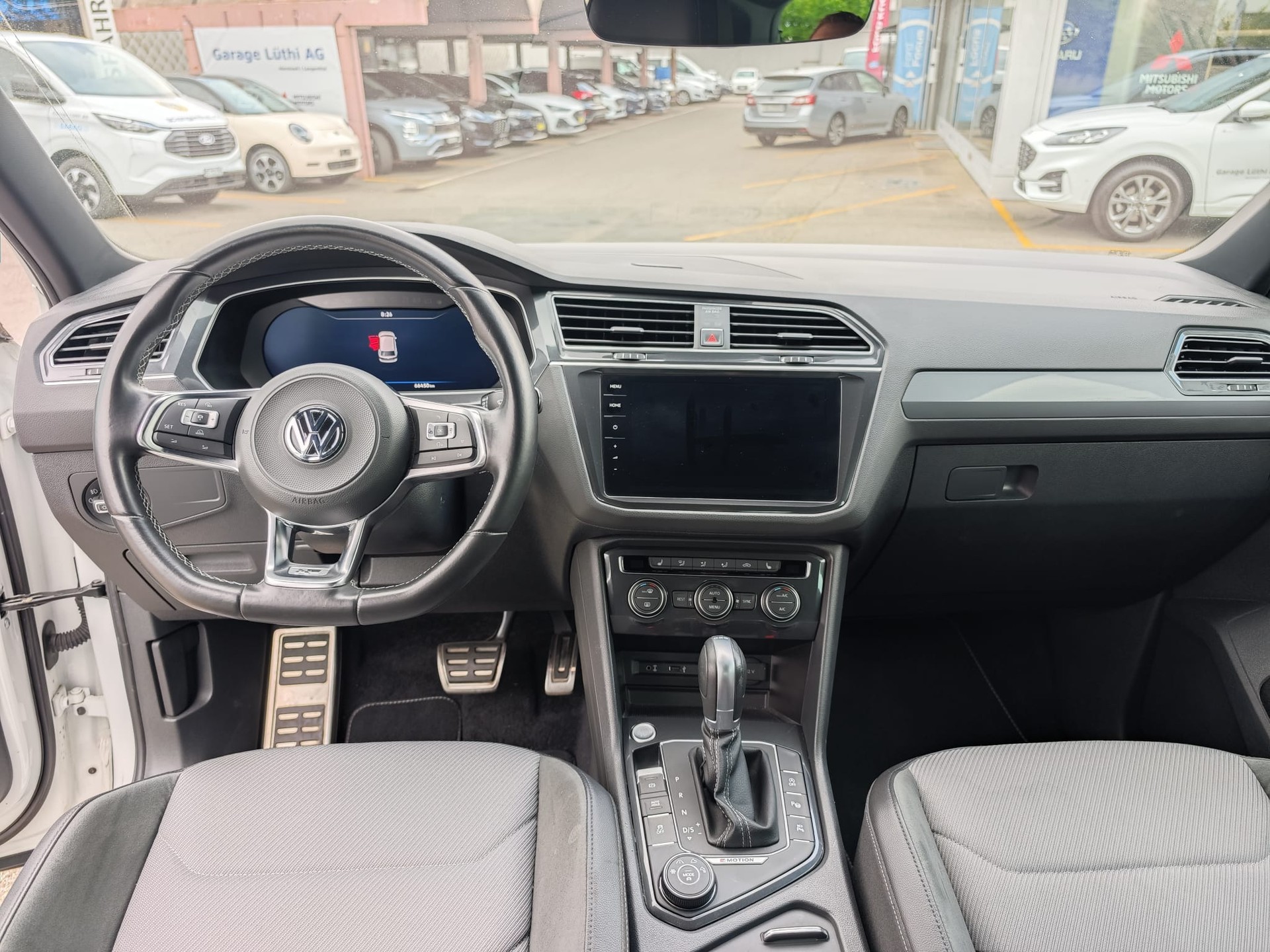 VW Tiguan 2.0TSI Highline 4Motion DSG-image-8