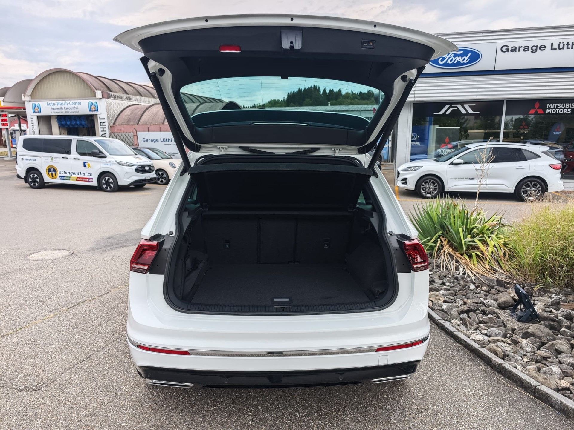 VW Tiguan 2.0TSI Highline 4Motion DSG-image-6
