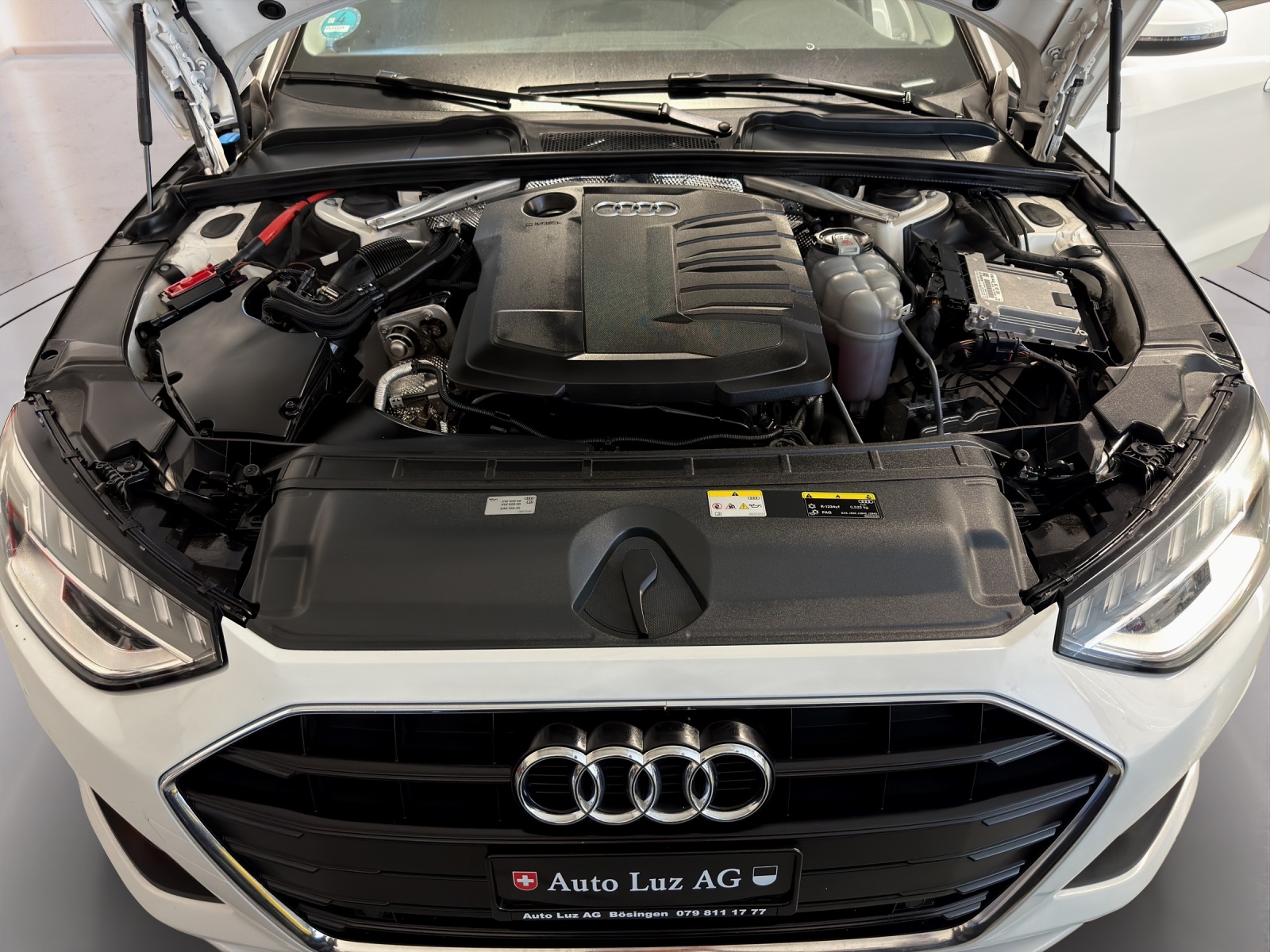 AUDI A4 Avant 35 TDI S-tronic-image-19