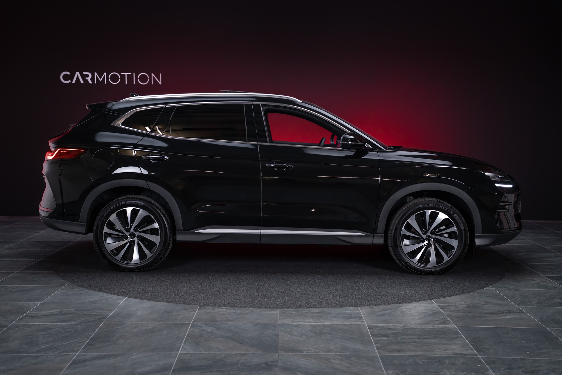 BYD Seal U DM-i Design AWD Seal U DM-i Design AWD / Panorama / Head-Up Display / 360 Kamera-image-4