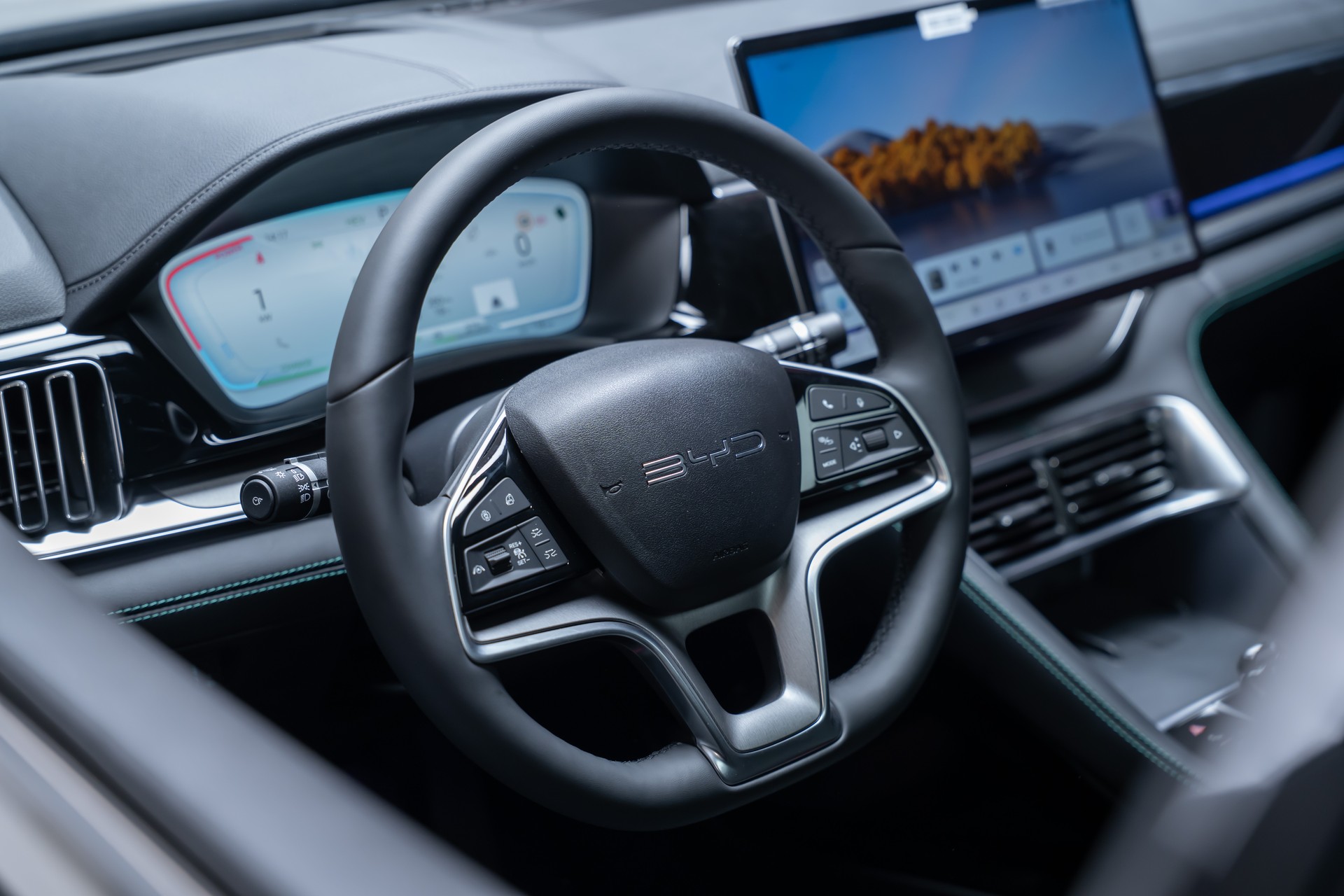 BYD Seal U DM-i Design AWD Seal U DM-i Design AWD / Panorama / Head-Up Display / 360 Kamera-image-13