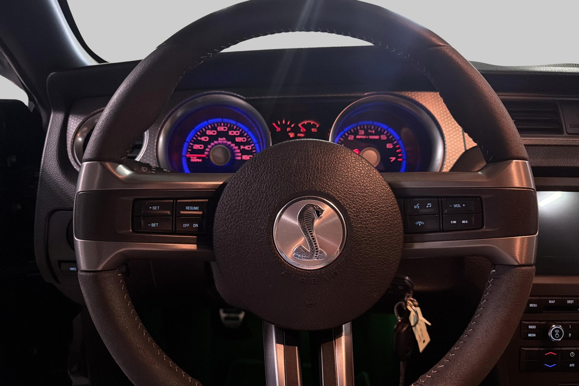 FORD Shelby GT500 *SVT*-image-9
