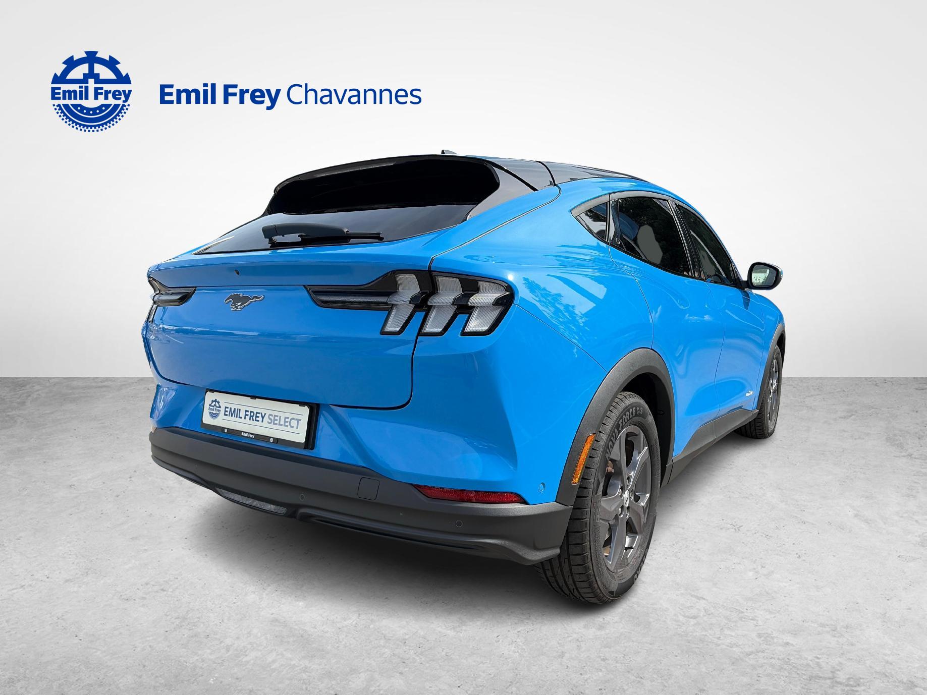 FORD Mustang Mach-E Standard-showroom-element-3