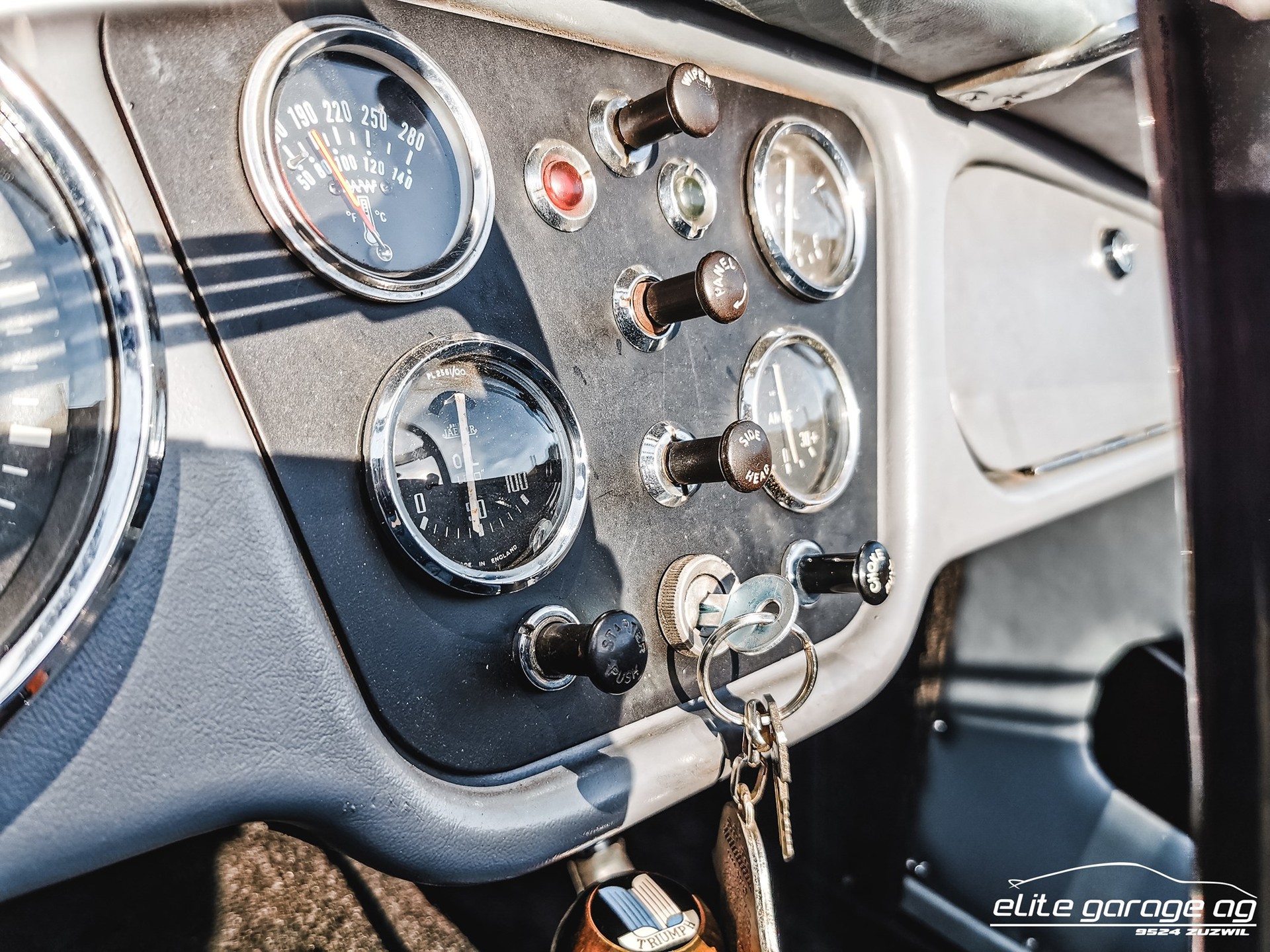 TRIUMPH TR3A-image-14
