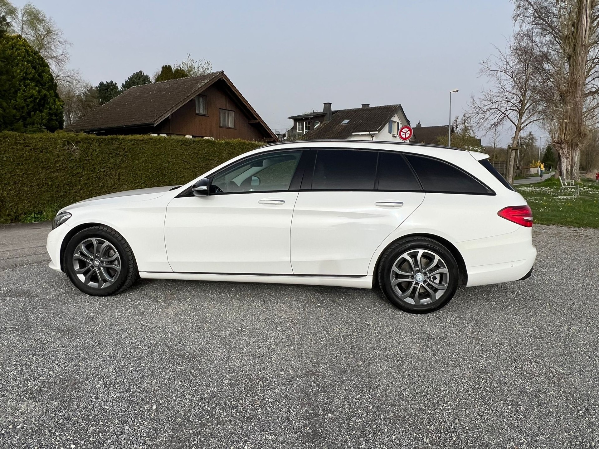 MERCEDES-BENZ C 250 BlueTEC Avantgarde 4Matic 7G-Tronic-image-7