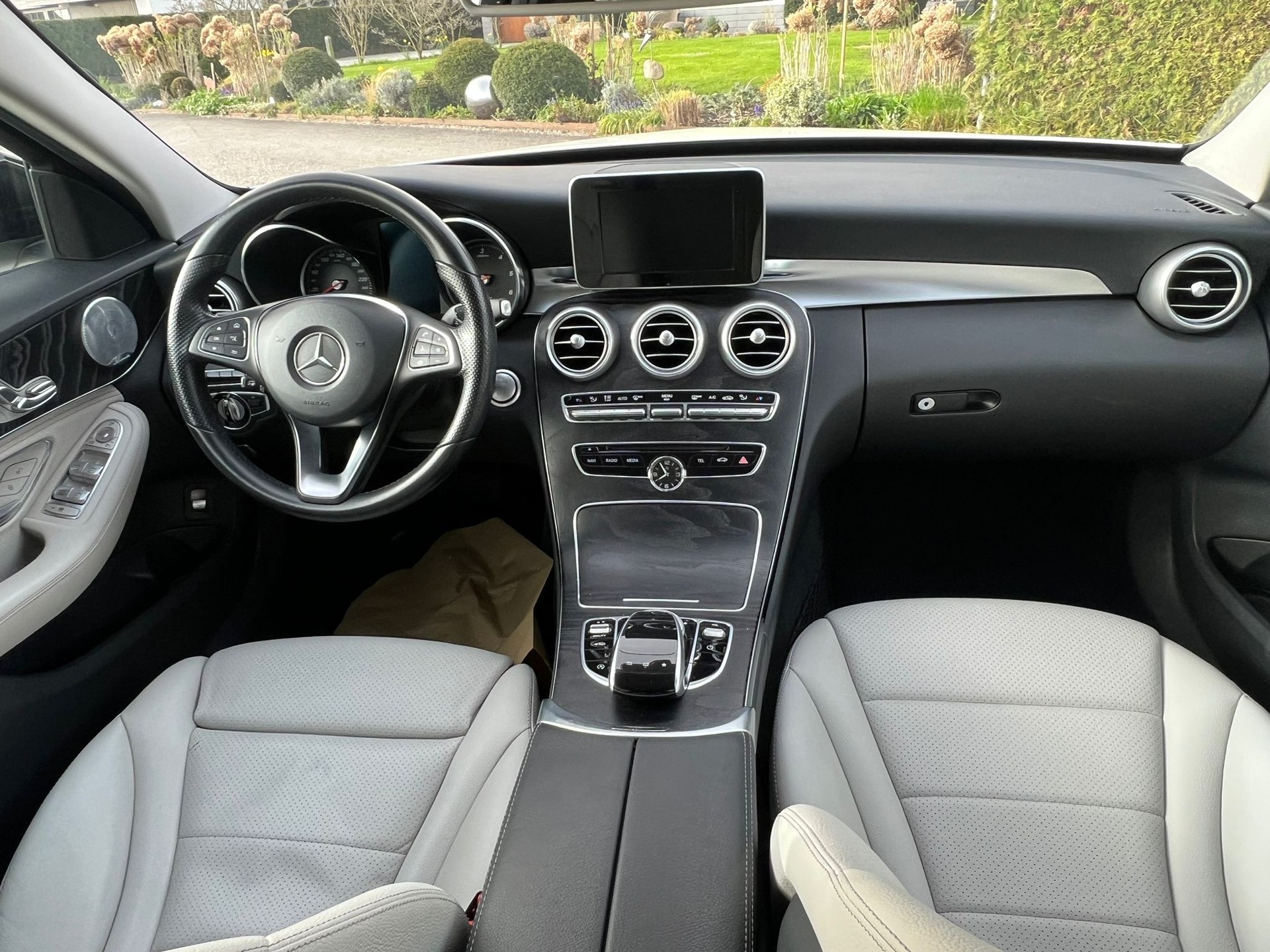 MERCEDES-BENZ C 250 BlueTEC Avantgarde 4Matic 7G-Tronic-image-13