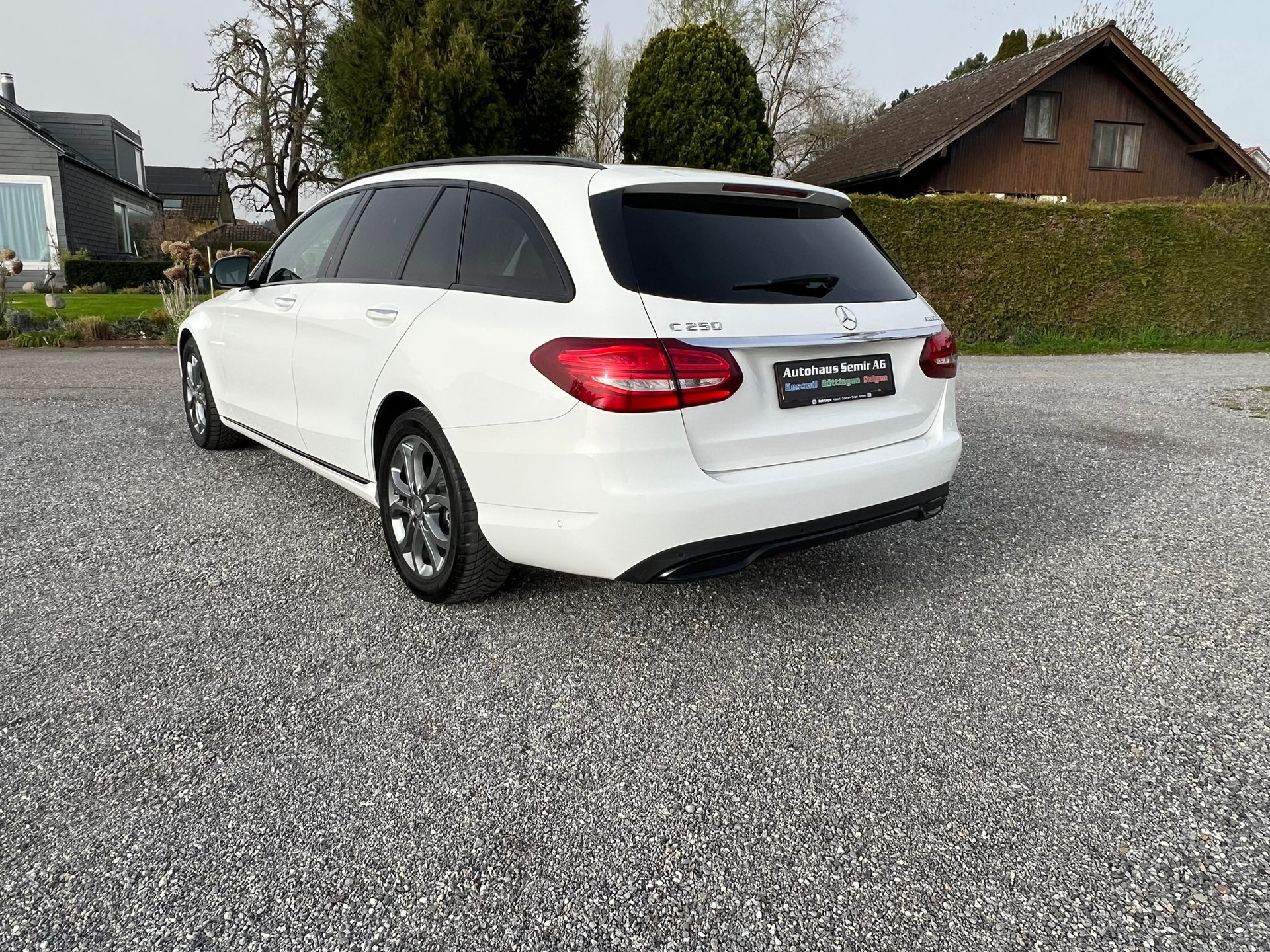 MERCEDES-BENZ C 250 BlueTEC Avantgarde 4Matic 7G-Tronic-image-8