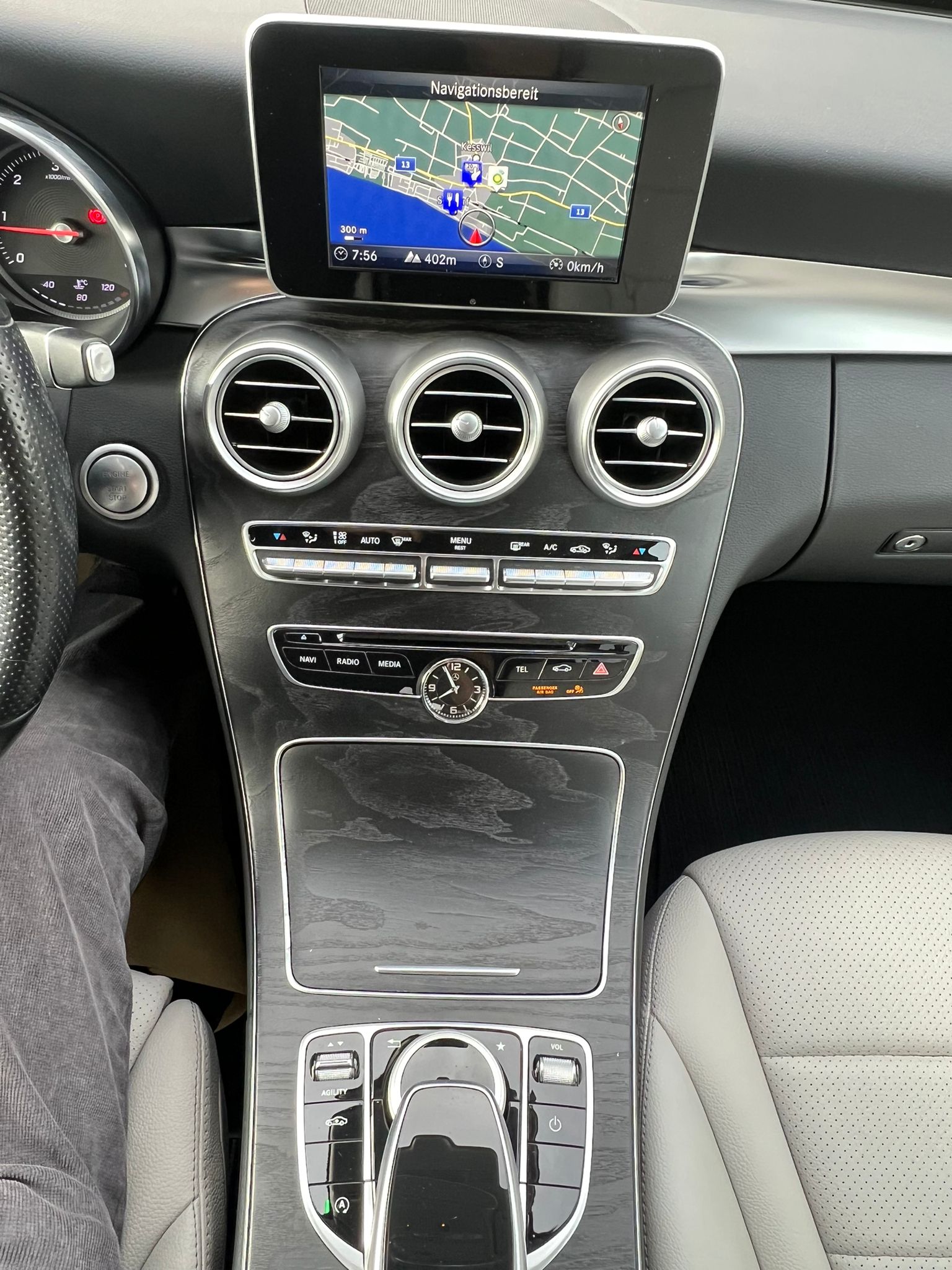 MERCEDES-BENZ C 250 BlueTEC Avantgarde 4Matic 7G-Tronic-image-14