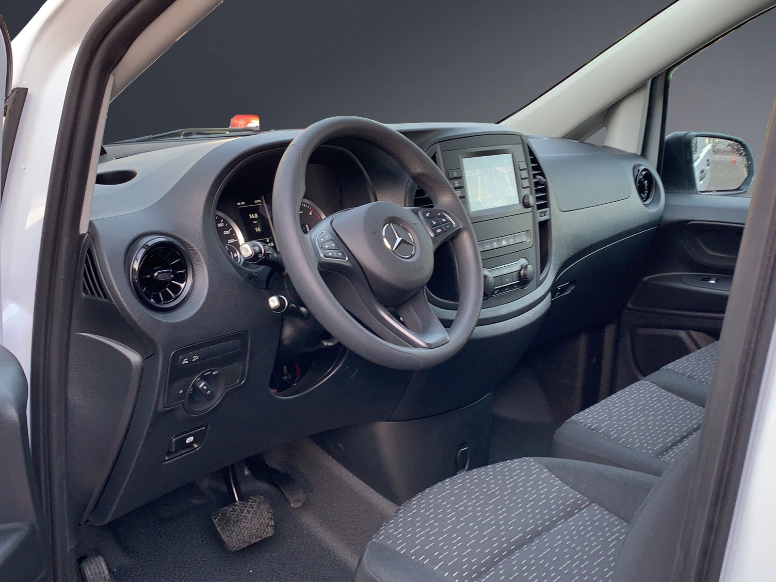 MERCEDES-BENZ Vito 116 CDI Lang 9G-Tronic 4M Select-image-6
