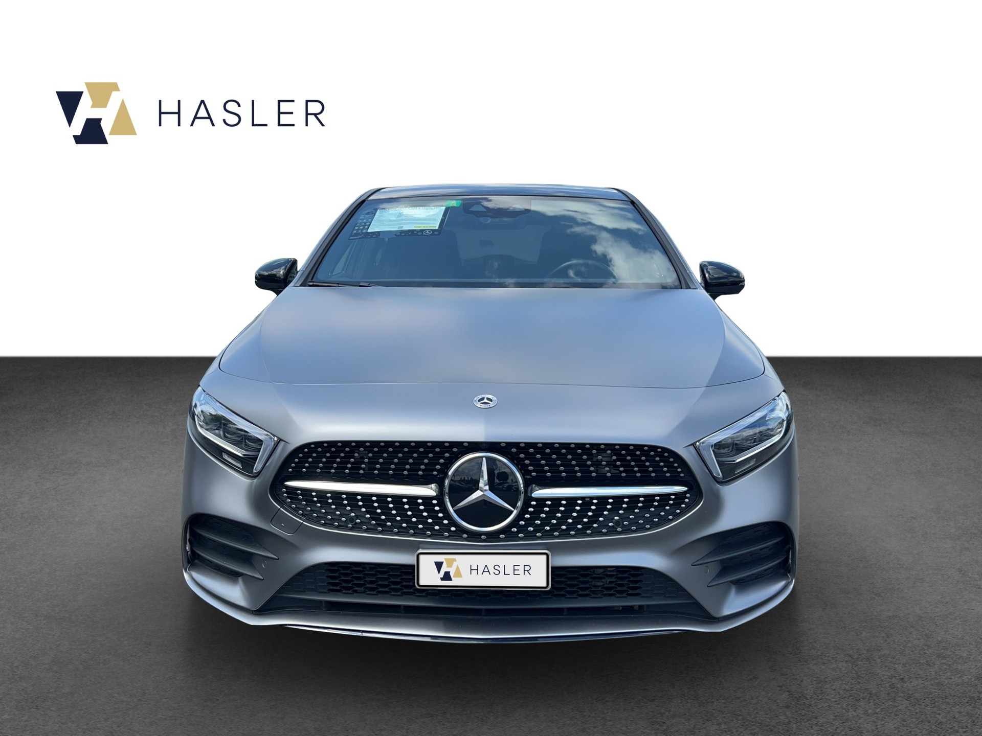 MERCEDES-BENZ A 220 d 4Matic AMG Line-showroom-element-1