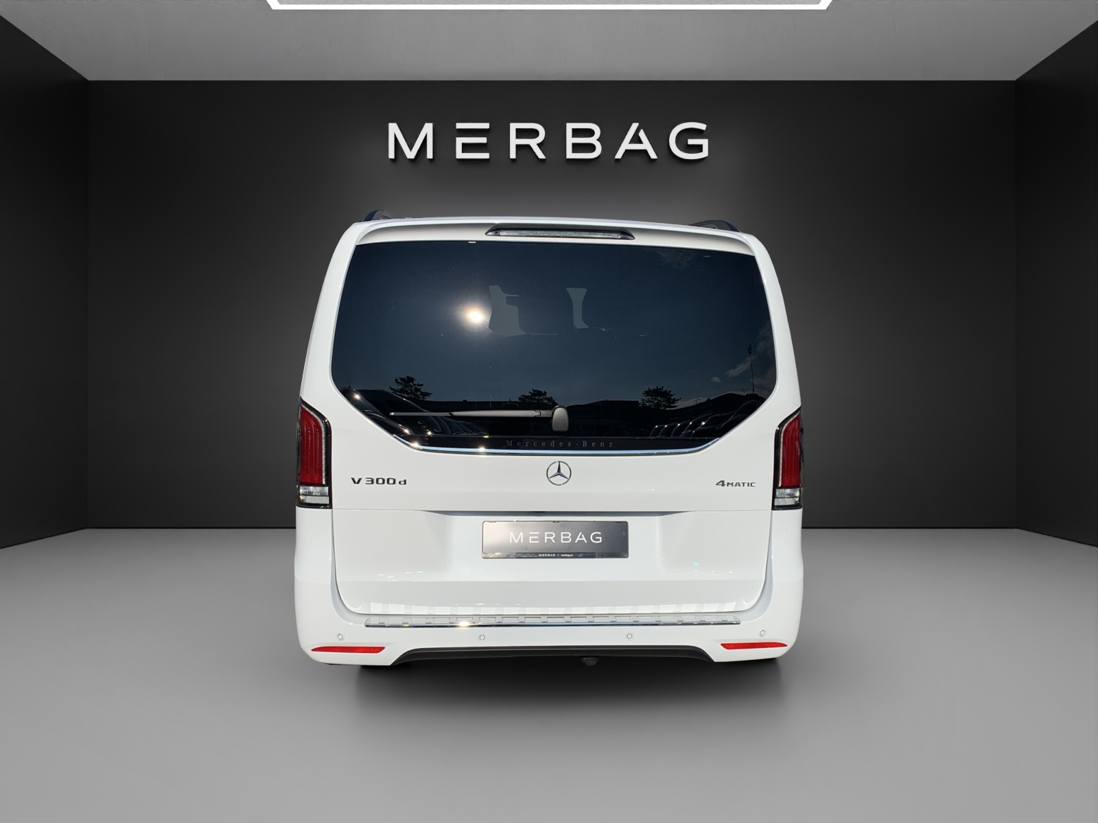 MERCEDES-BENZ V 300 d lang Avantgarde 4Matic 9G-Tronic-image-5
