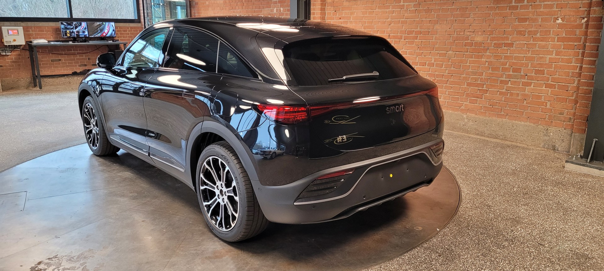 SMART #3 66kWh Premium, 272 PS, Aktions-Leasing 1,9%, sofort verfügbar-image-4
