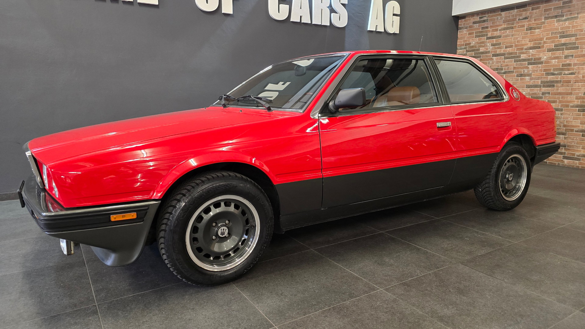 MASERATI Biturbo E-showroom-element-3