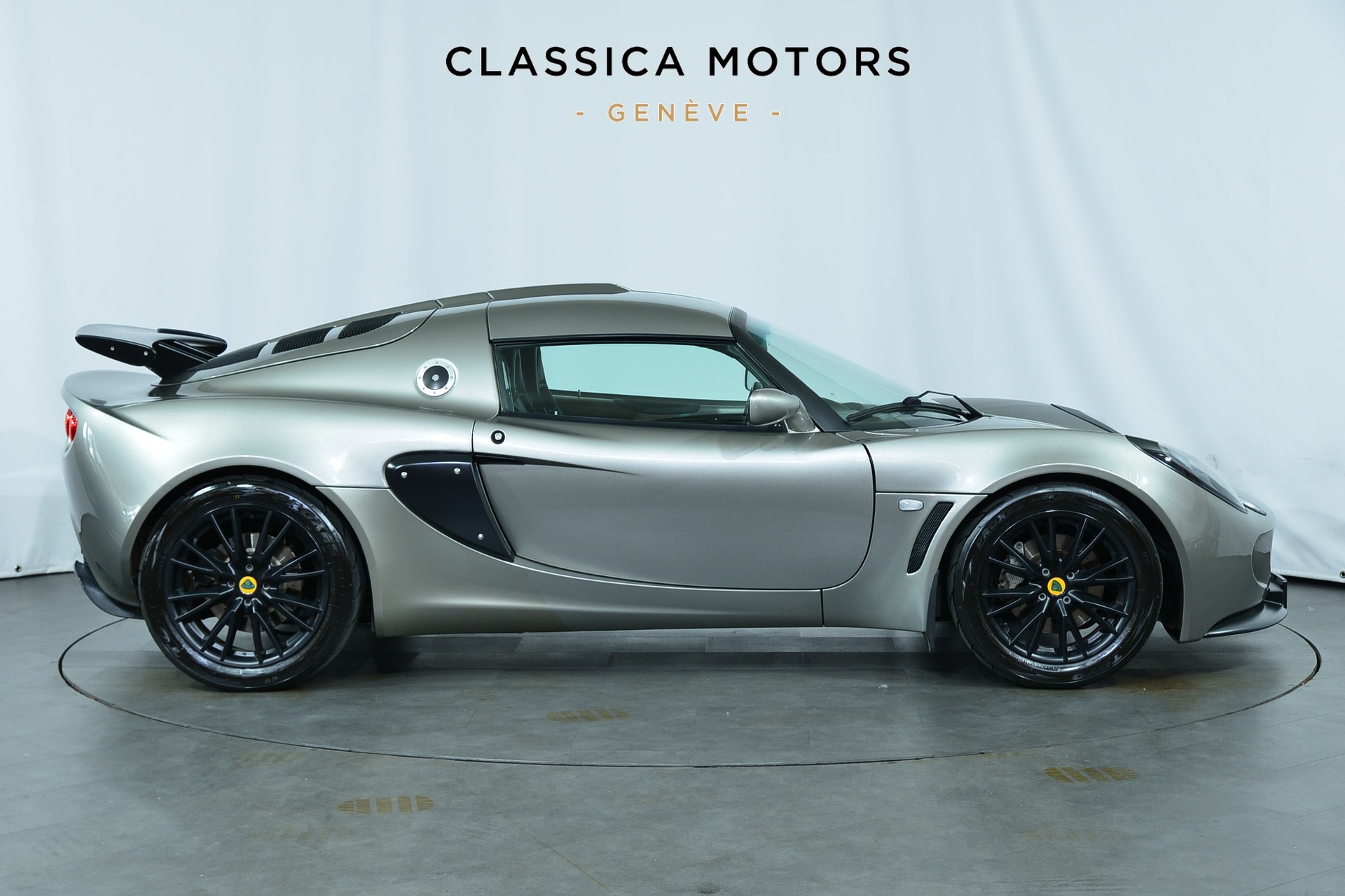 LOTUS Exige BEMANI-showroom-element-2
