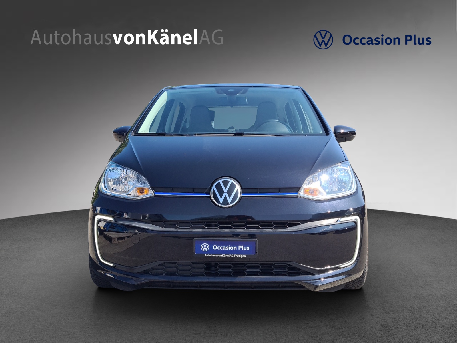 VW e-Up-showroom-element-3