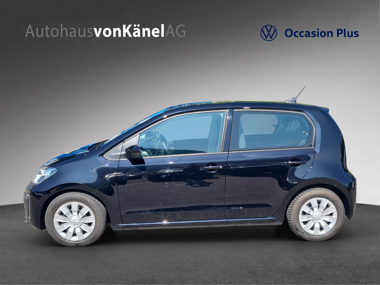 VW e-Up-showroom-element-1