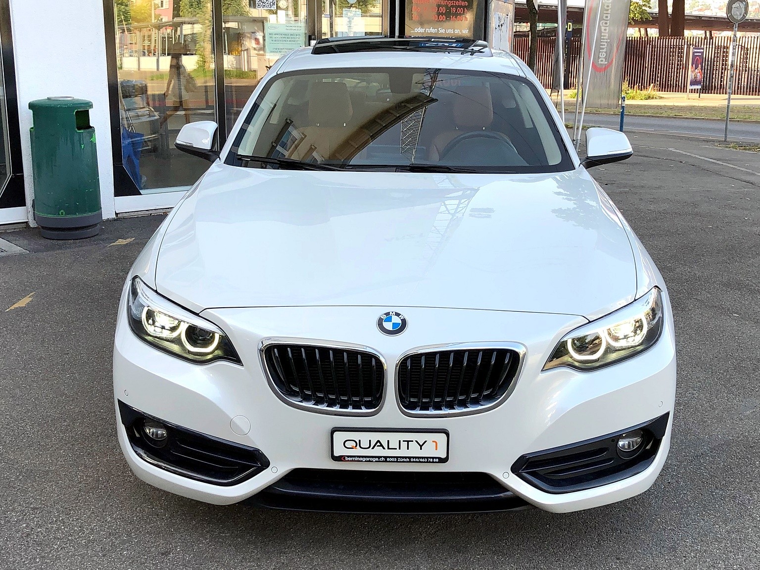 BMW 220d xDrive Coupé Sport Line Steptronic-showroom-element-1