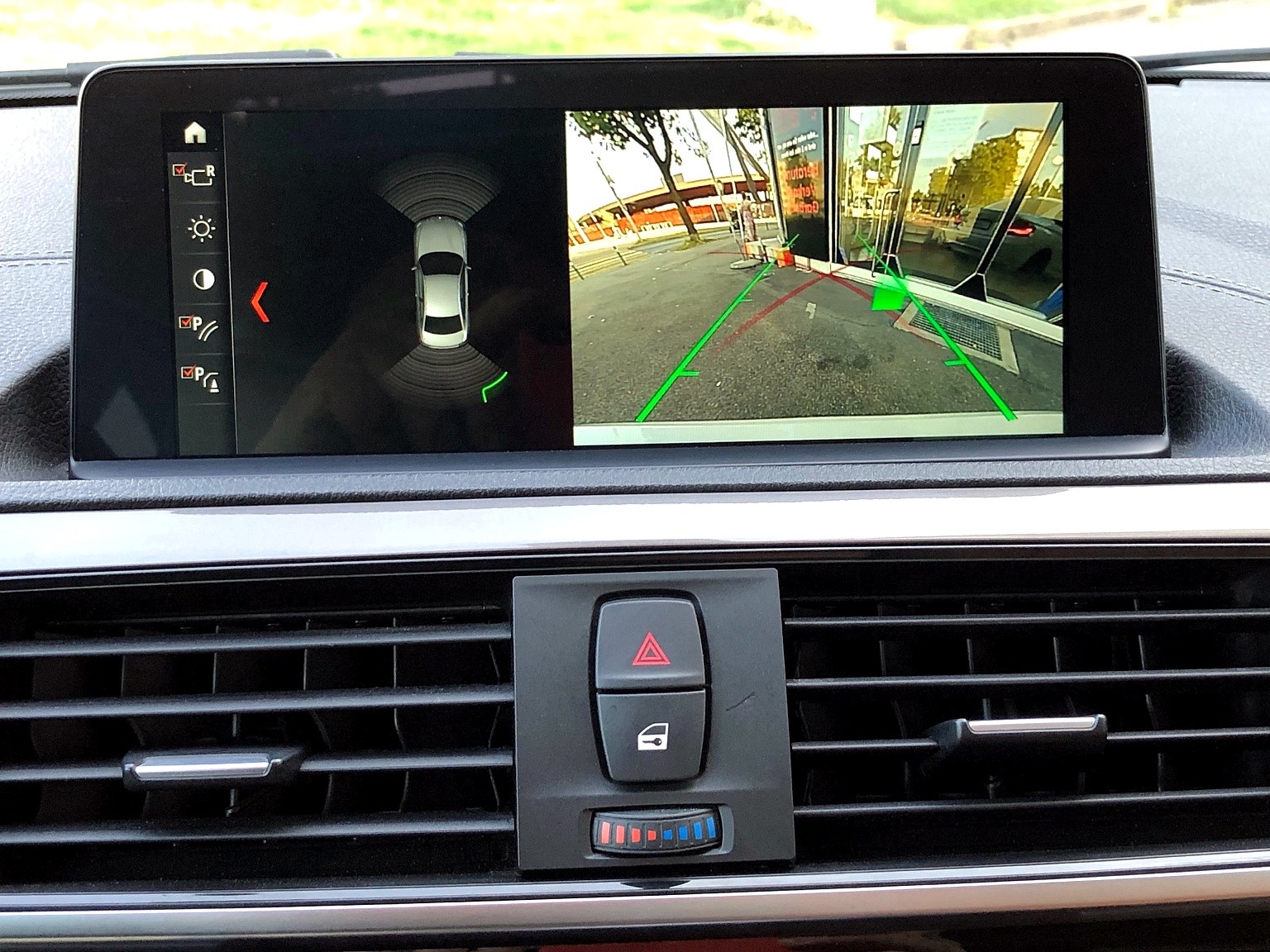 BMW 220d xDrive Coupé Sport Line Steptronic-image-7