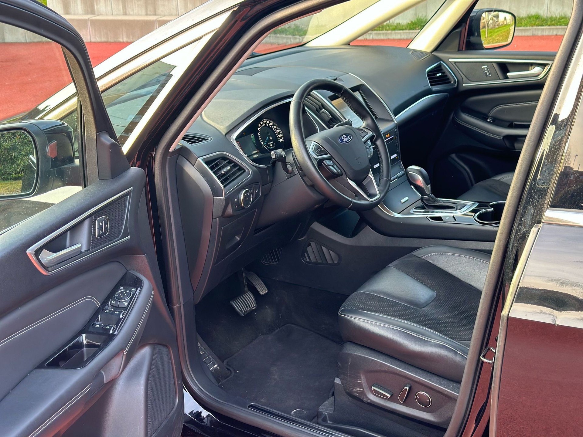FORD S-Max 2.0 SCTi Titanium Automat-image-10