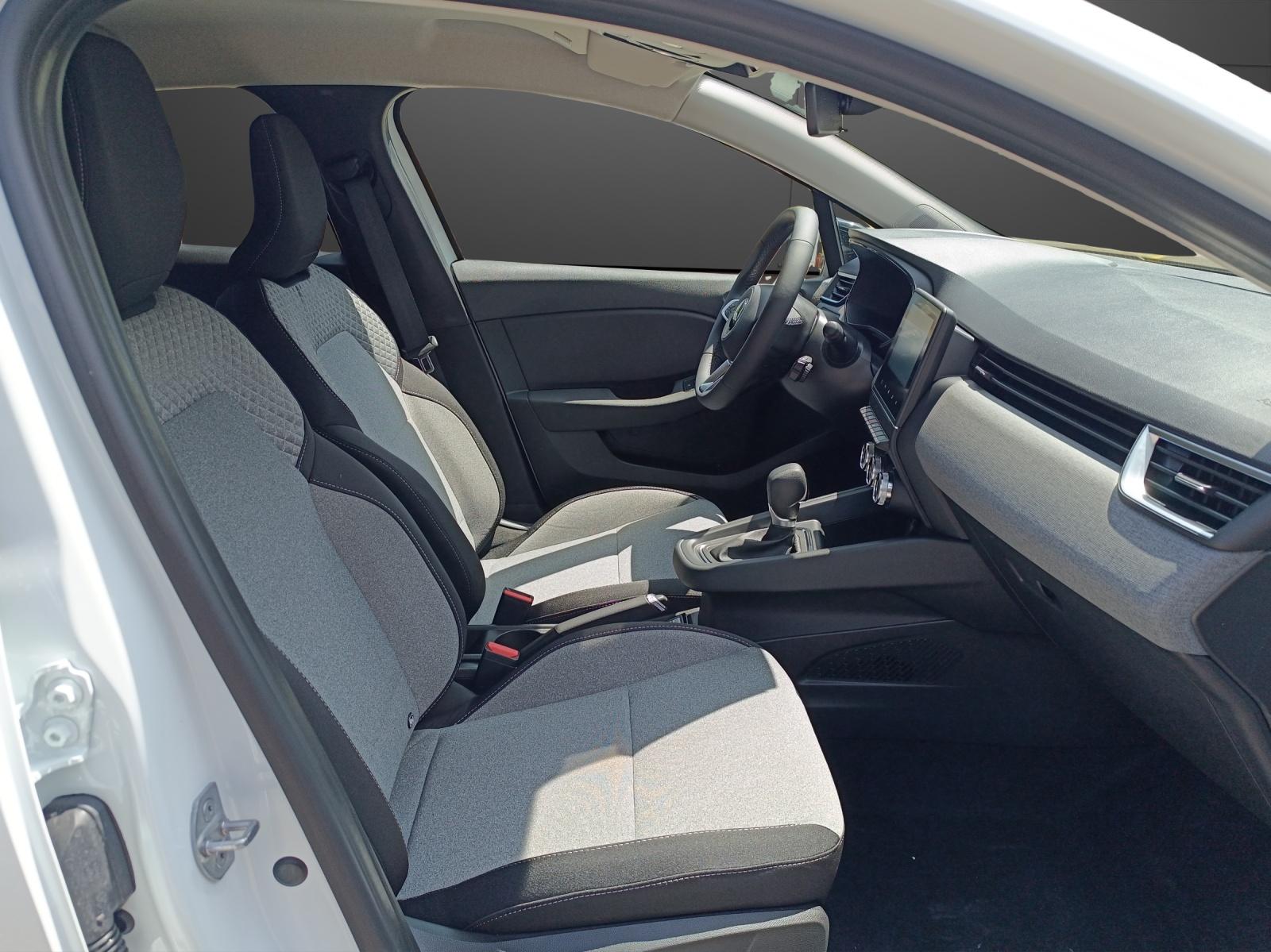 MITSUBISHI Colt 1.6 HEV Invite+-image-13