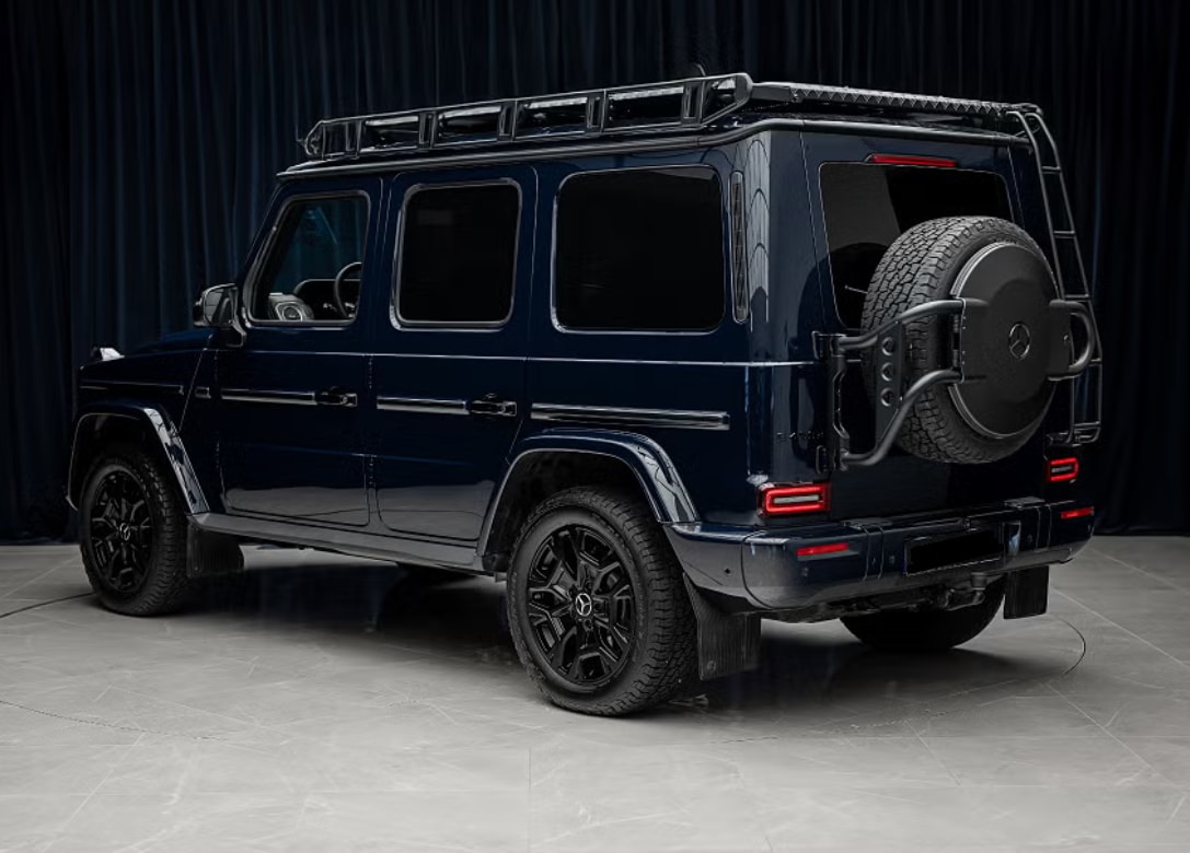 MERCEDES-BENZ G 450d 9G-Tronic-showroom-element-2