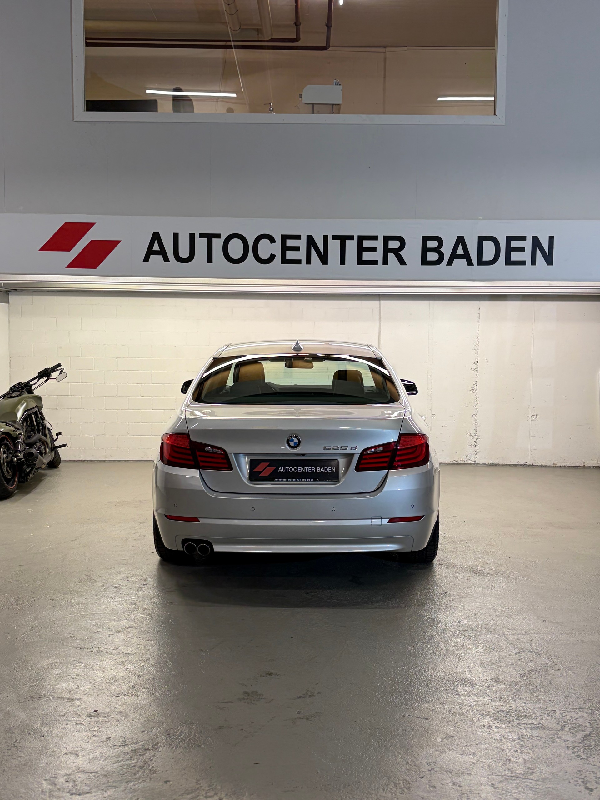 BMW 525d xDrive Steptronic-image-4