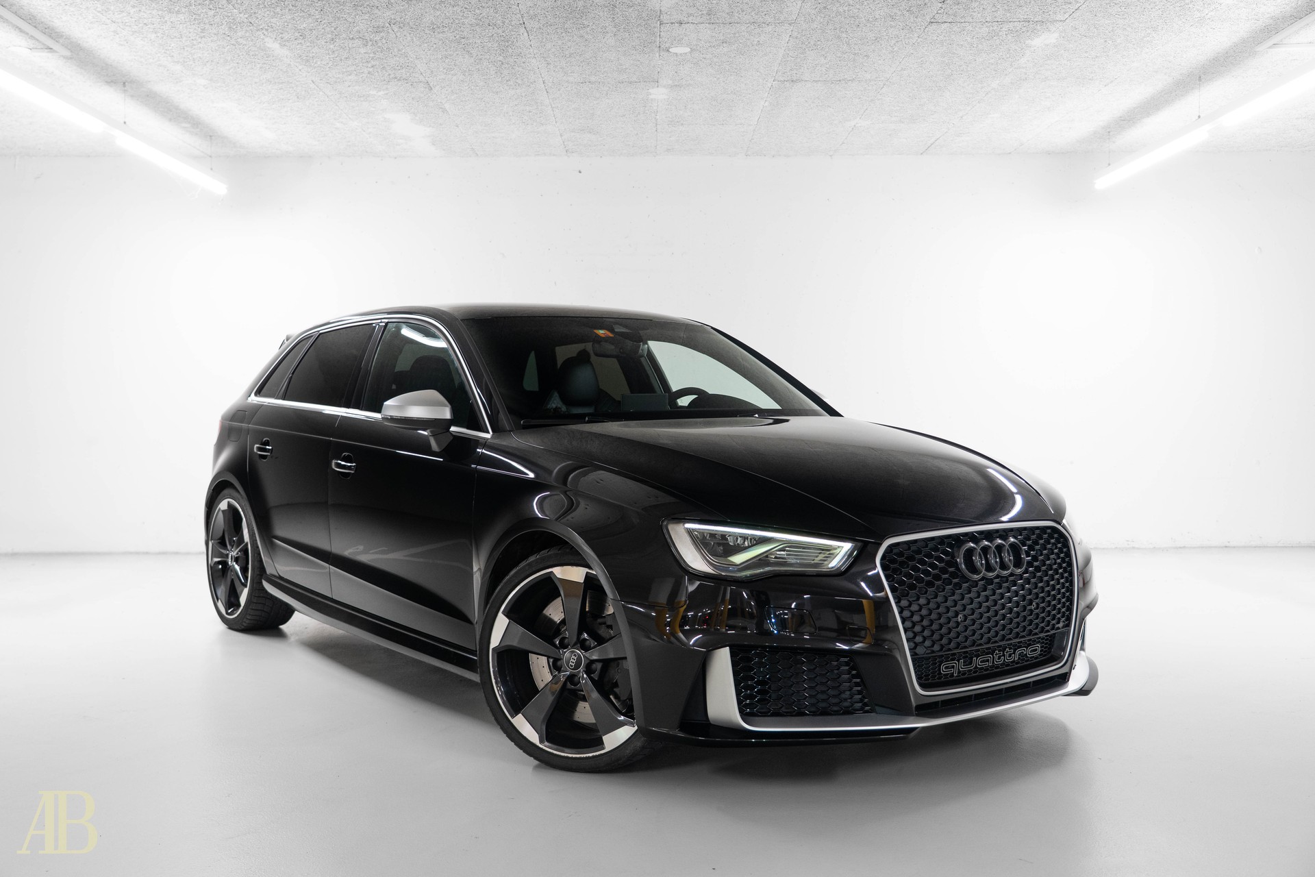 AUDI RS3 2.5 TSI quattro S-tronic - Ohne OPF - CH-Fahrzeug