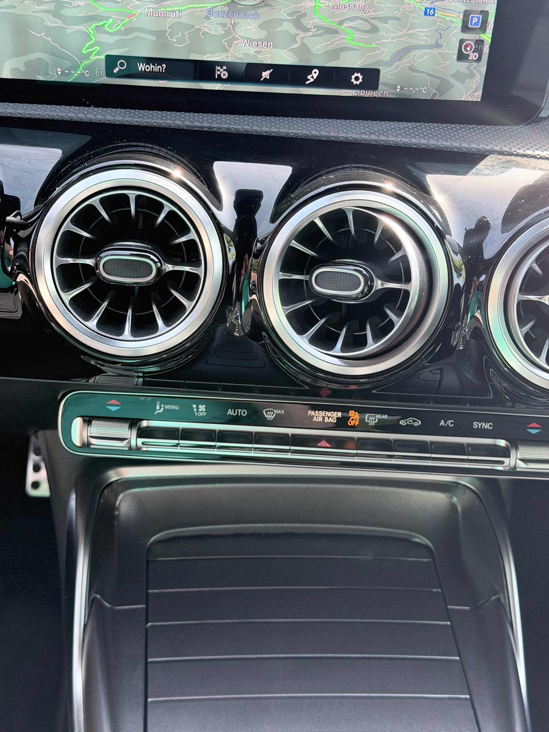 MERCEDES-BENZ CLA 35 AMG 4Matic 7G-DCT Shooting Brake-image-12