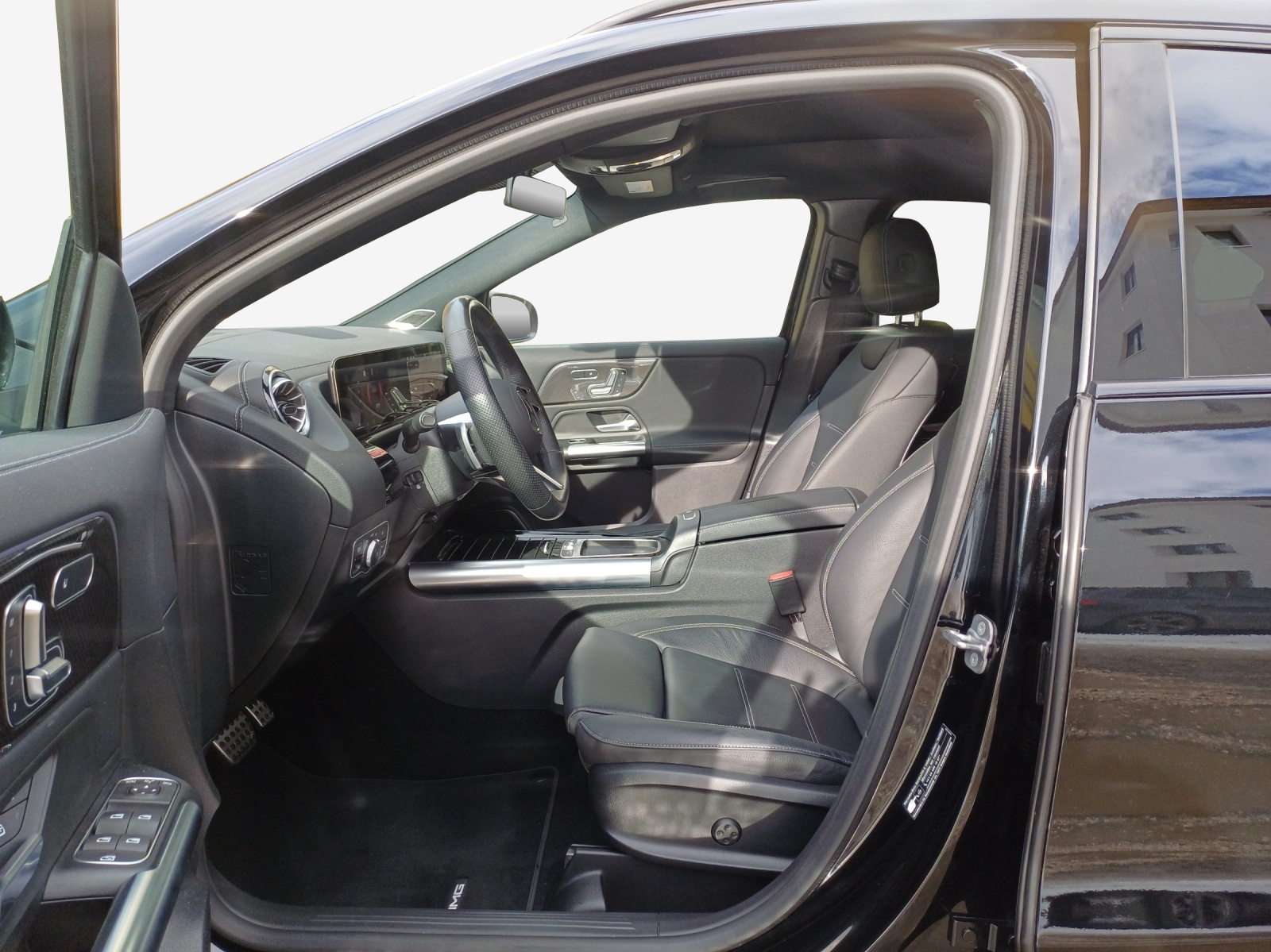MERCEDES-BENZ GLA 250 4Matic 8G-DCT-image-7