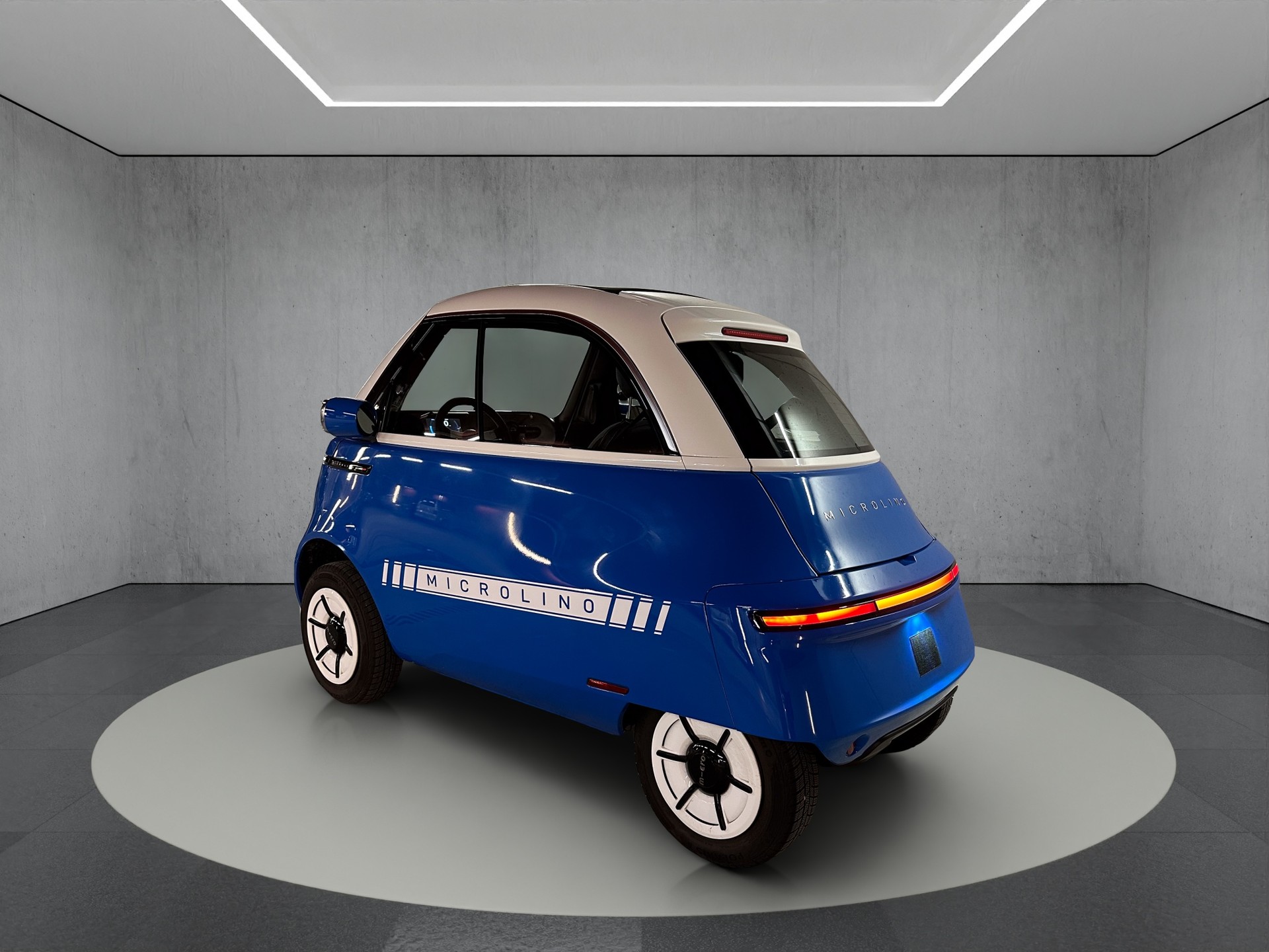 MICRO Microlino 15 kWh Long Range-showroom-element-1