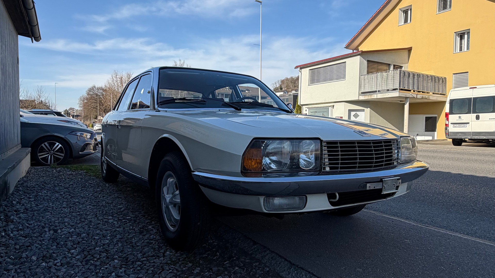 NSU RO 80-showroom-element-3