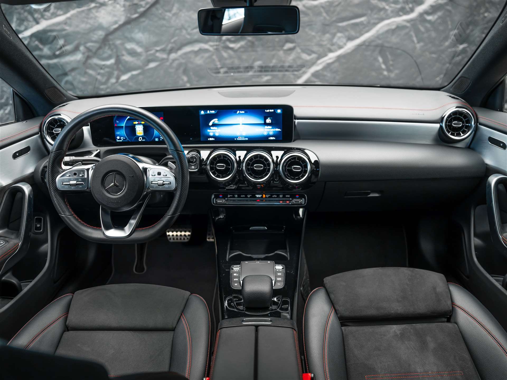 MERCEDES-BENZ CLA 200 AMG Line 7G-DCT *Ambientebeleuchtung*Kamera*-image-22