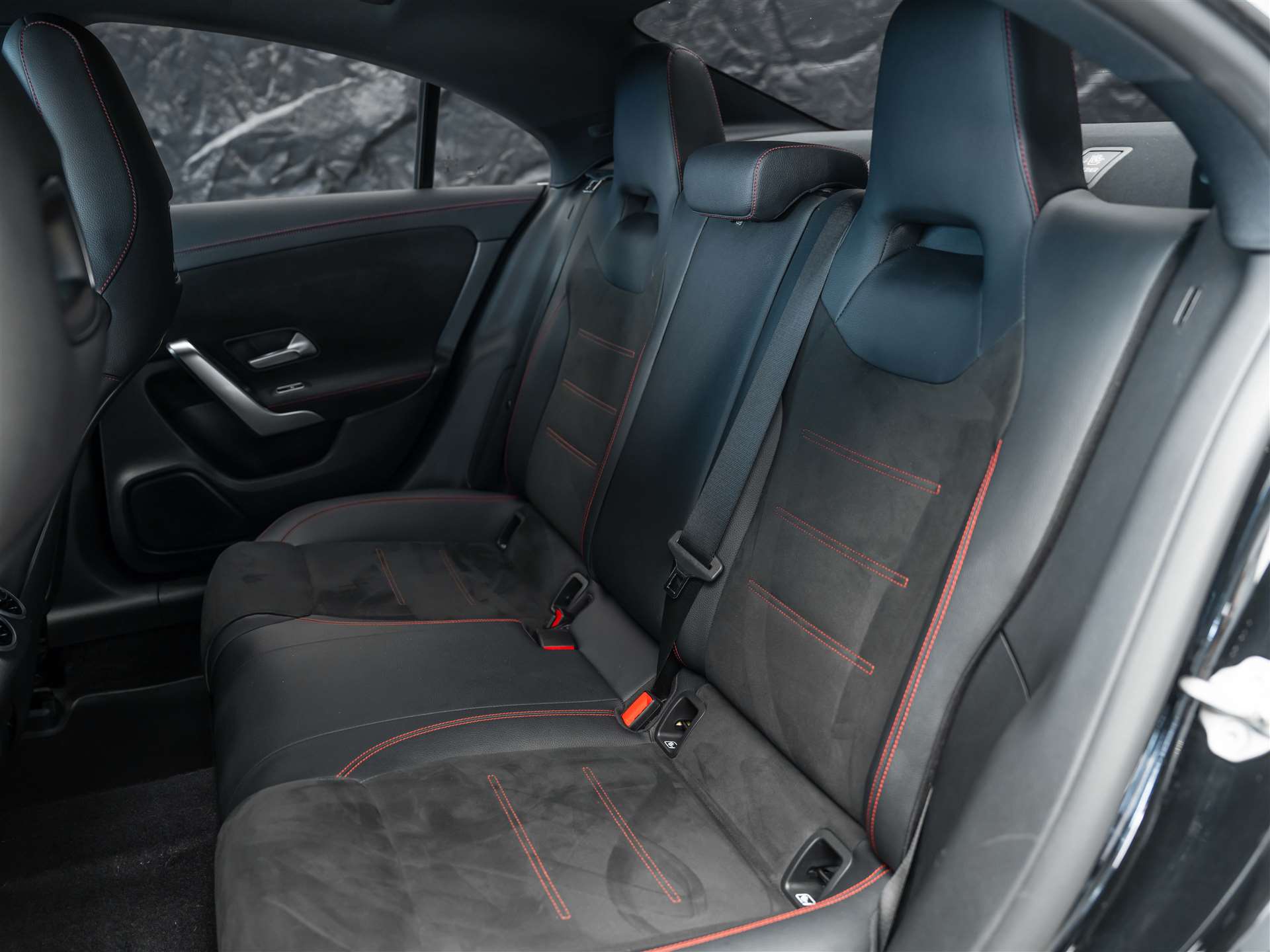 MERCEDES-BENZ CLA 200 AMG Line 7G-DCT *Ambientebeleuchtung*Kamera*-image-13