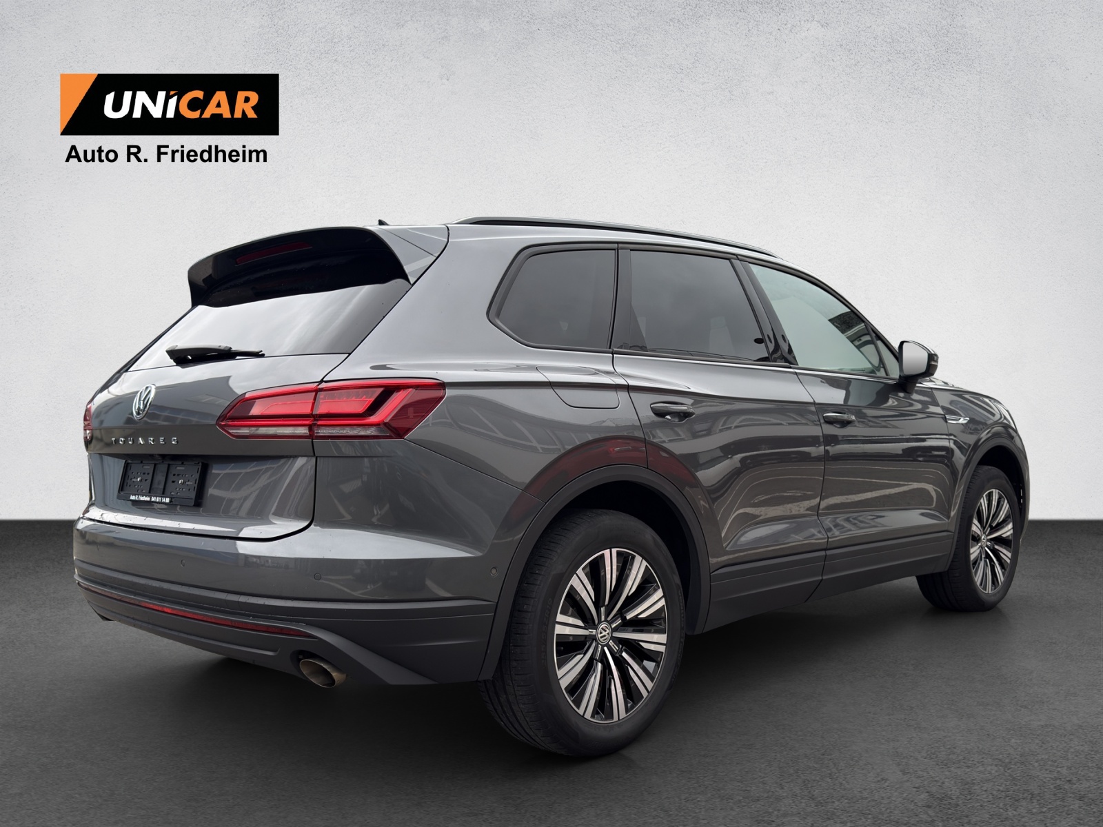 VW Touareg 3.0 TDI Basic Tiptronic-image-6