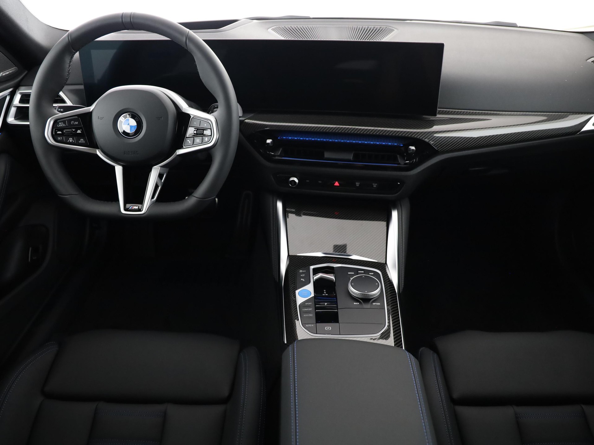 BMW i4 xDrive40-image-6
