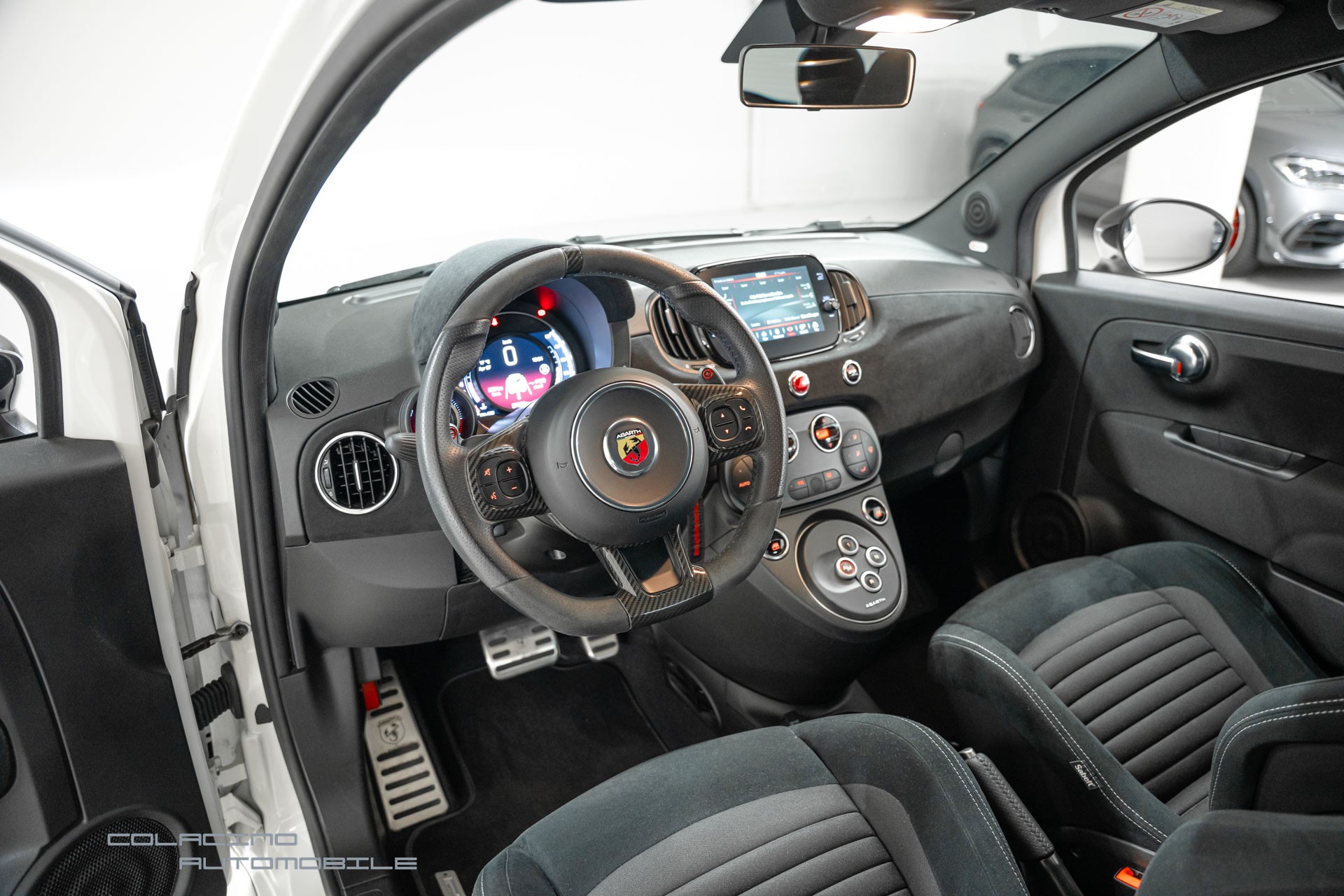 FIAT 595 1.4 16V Turbo Abarth Competizione Dualogic-image-12