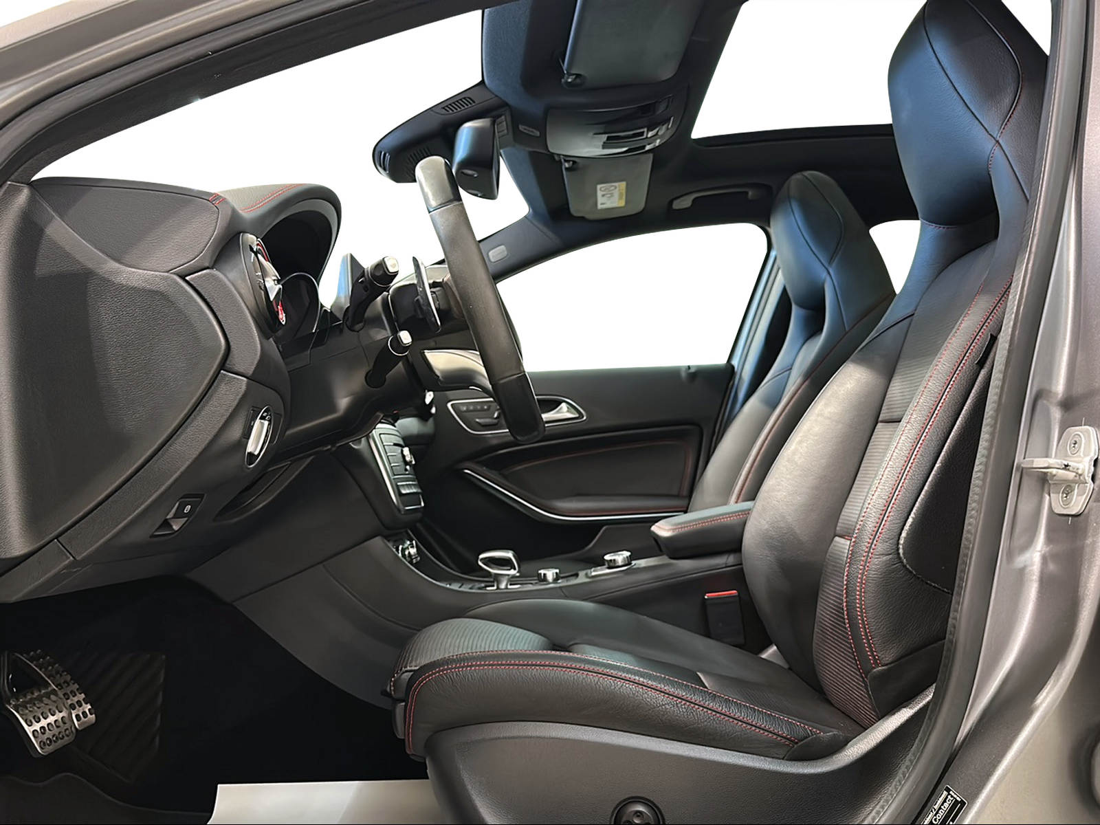 MERCEDES-BENZ GLA 45 AMG 4Matic 7G-DCT-image-10